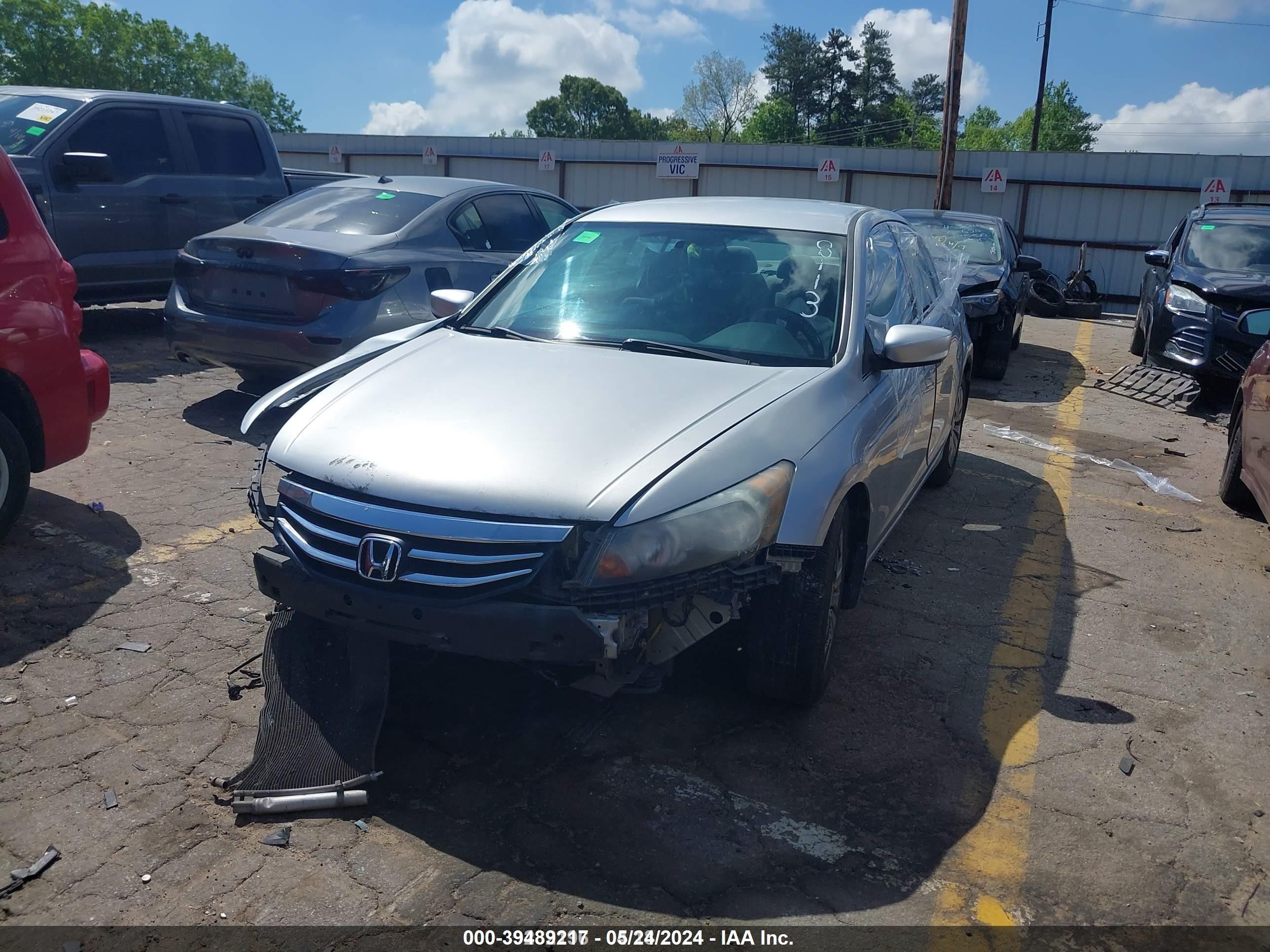 2012 Honda Accord 2.4 Lx Серебряный vin: 1HGCP2F39CA168113