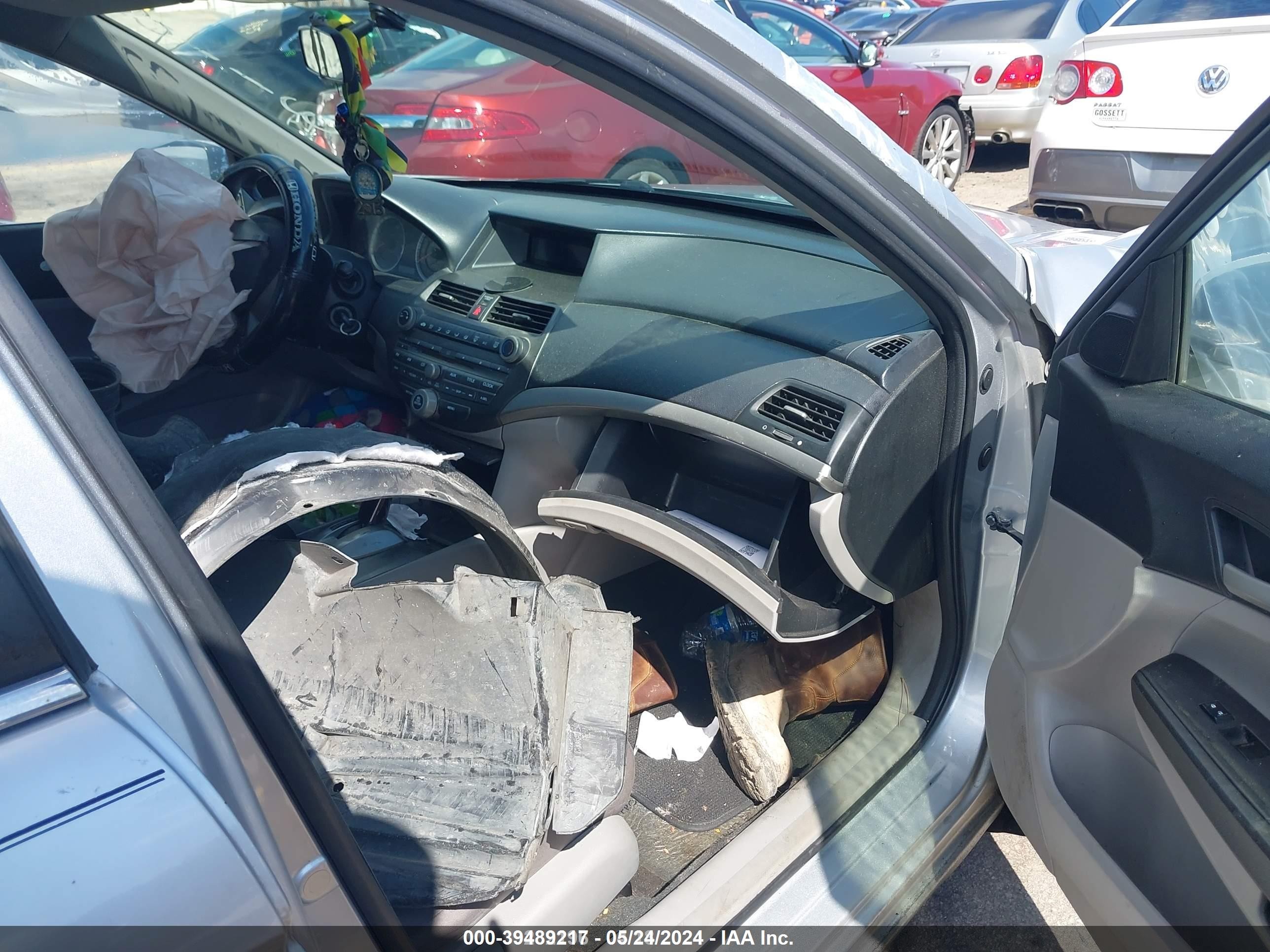2012 Honda Accord 2.4 Lx Серебряный vin: 1HGCP2F39CA168113