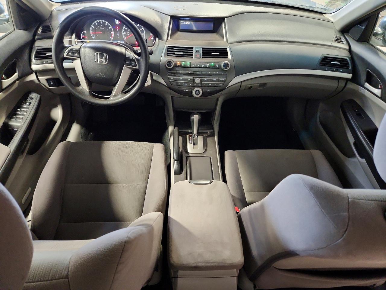 2012 Honda Accord Lx Gray vin: 1HGCP2F39CA186188