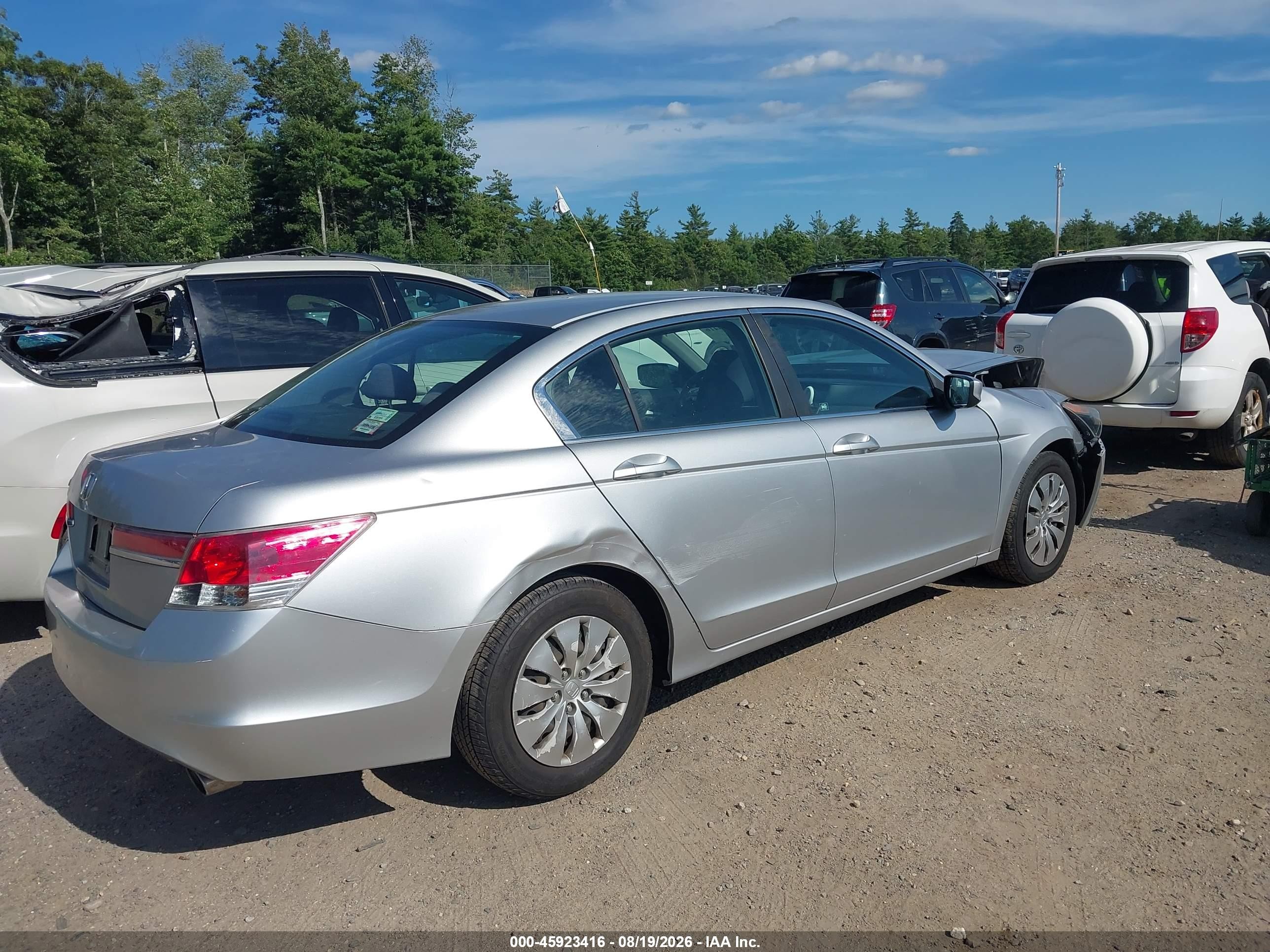 2012 Honda Accord Sdn Lx Серебряный vin: 1HGCP2F39CA240816