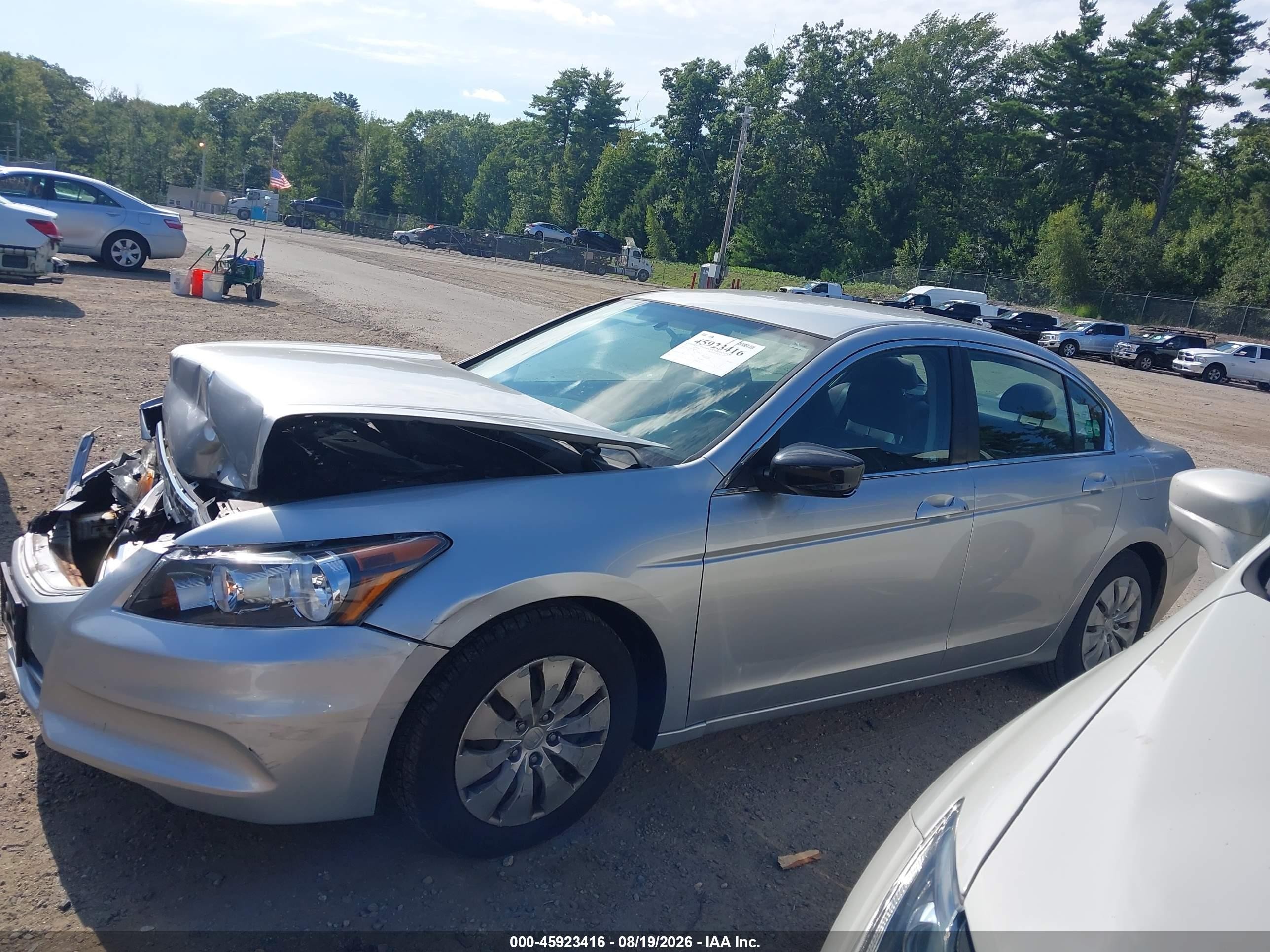 2012 Honda Accord Sdn Lx Серебряный vin: 1HGCP2F39CA240816