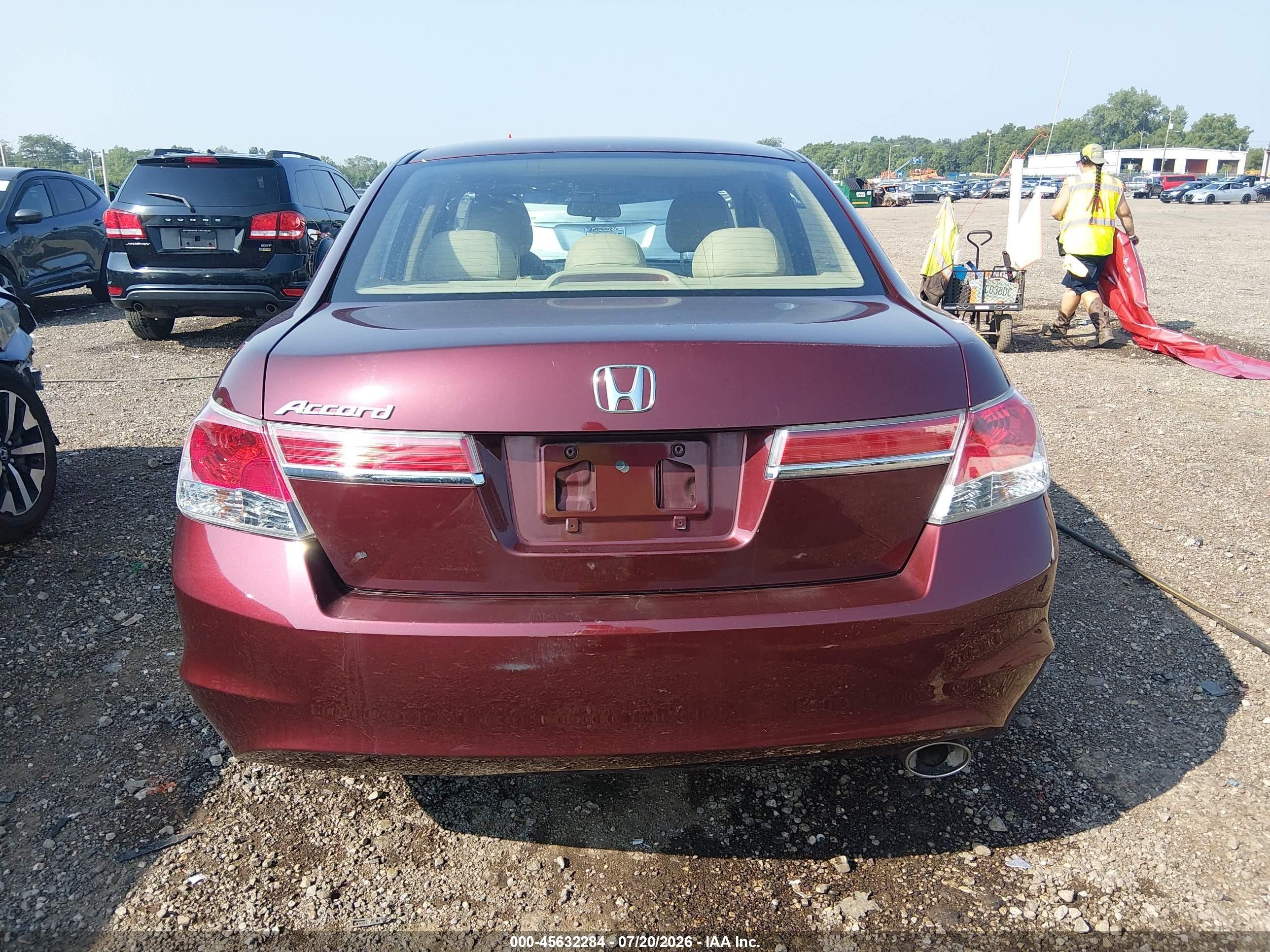 2012 Honda Accord Sdn Lx Темно-бордовый vin: 1HGCP2F39CA241657