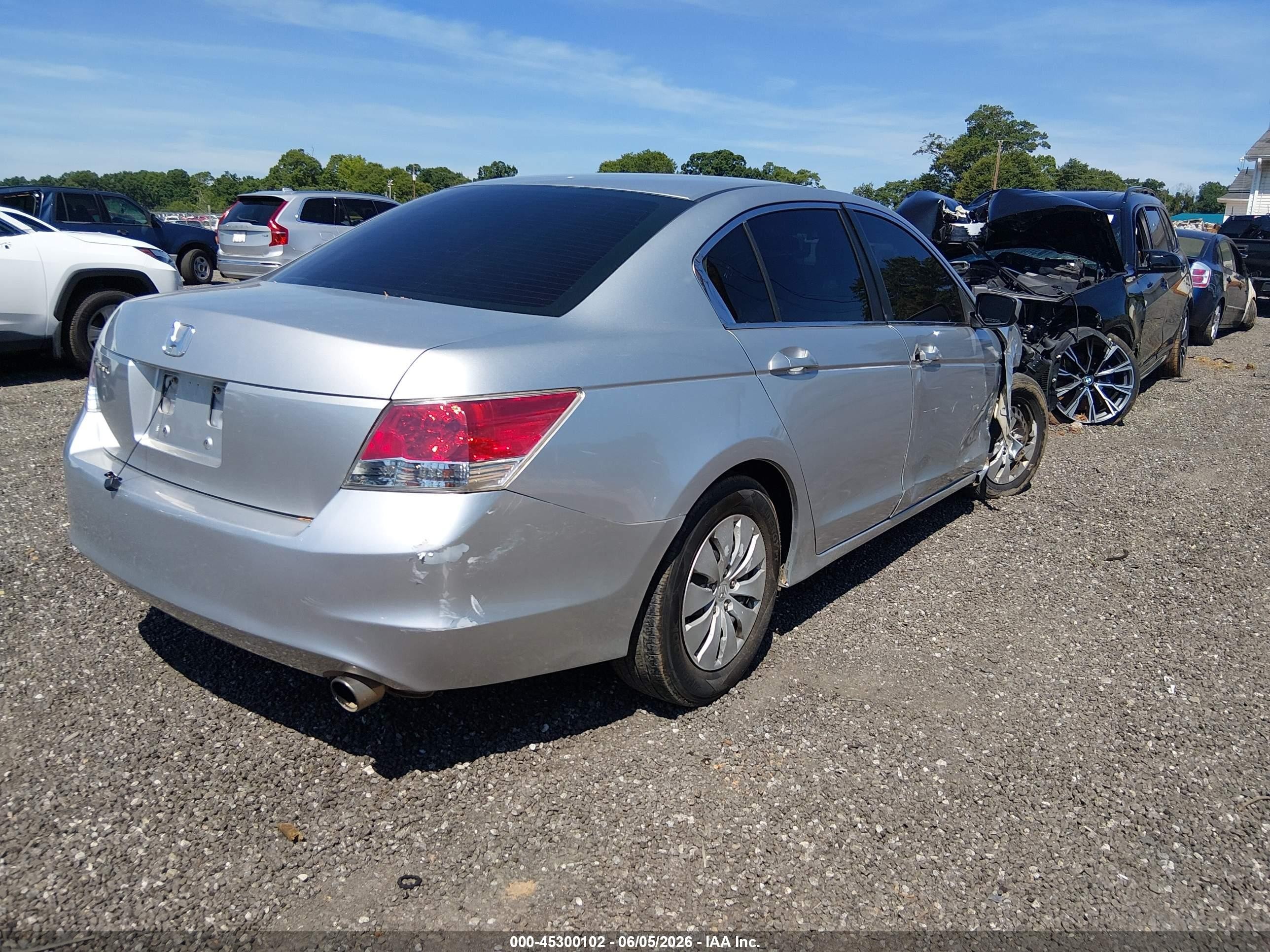 2010 Honda Accord 2.4 Lx Silver vin: 1HGCP2F3XAA068826