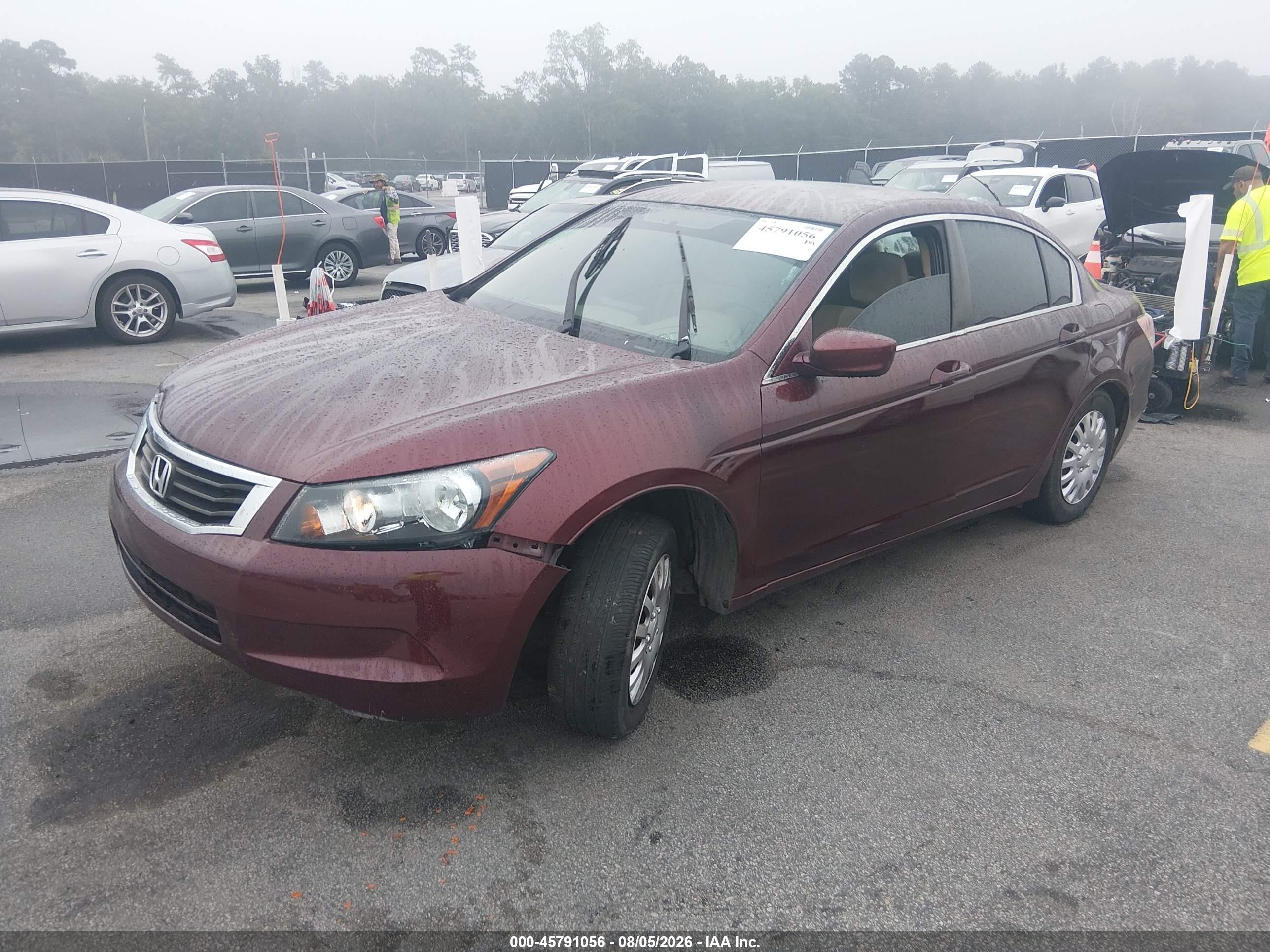 2010 Honda Accord 2.4 Lx Red vin: 1HGCP2F3XAA122870