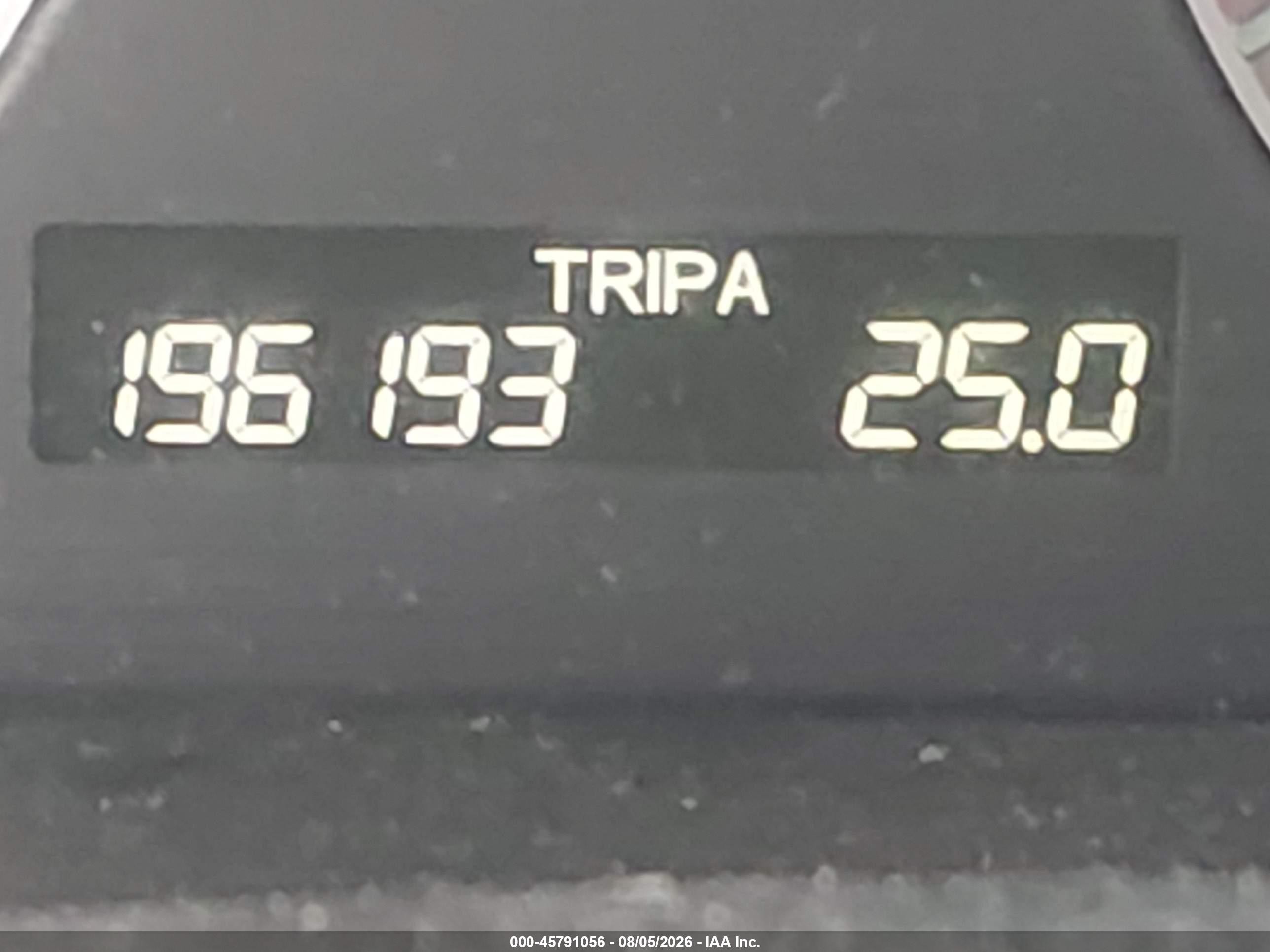 2010 Honda Accord 2.4 Lx Red vin: 1HGCP2F3XAA122870