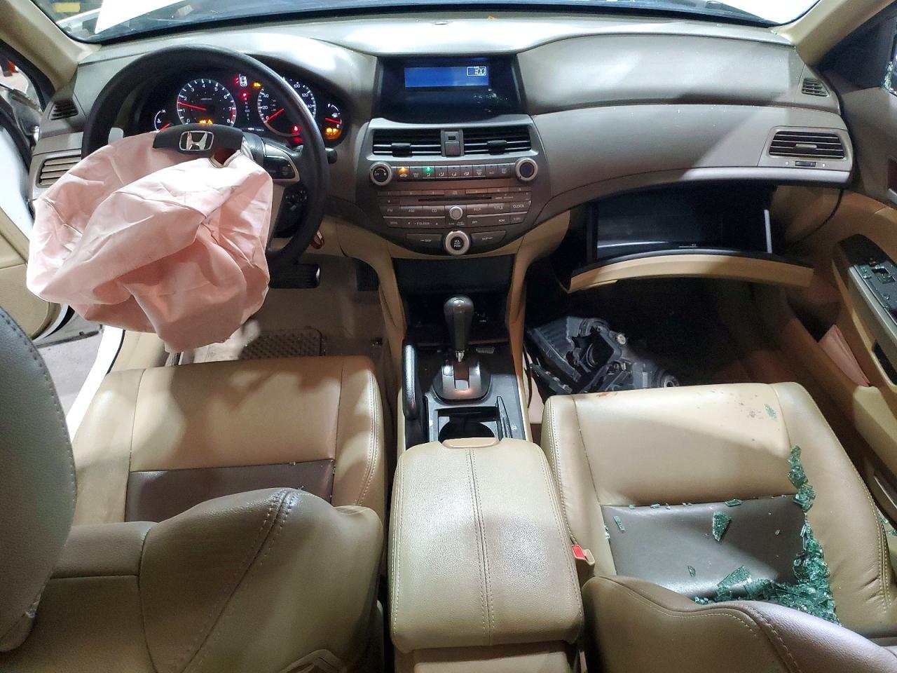 2010 Honda Accord Lx White vin: 1HGCP2F3XAA131469