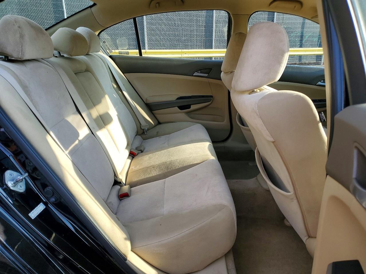 2010 Honda Accord Lx Черный vin: 1HGCP2F3XAA168313
