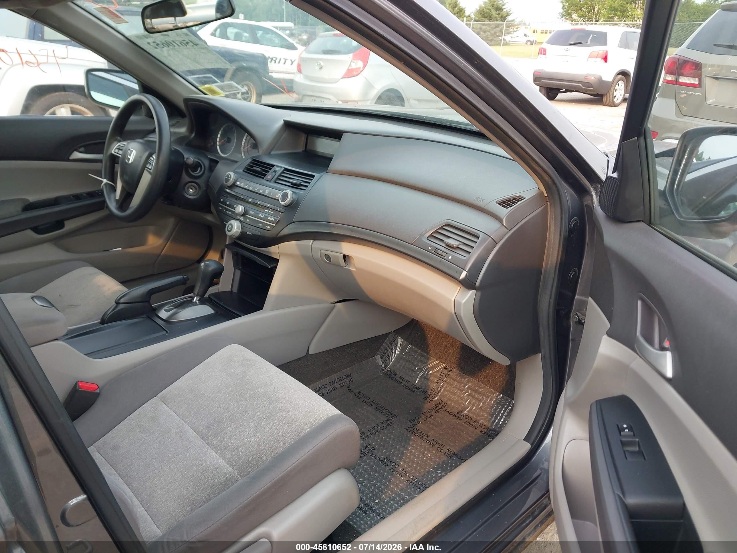 2010 Honda Accord 2.4 Lx Серый vin: 1HGCP2F3XAA171213