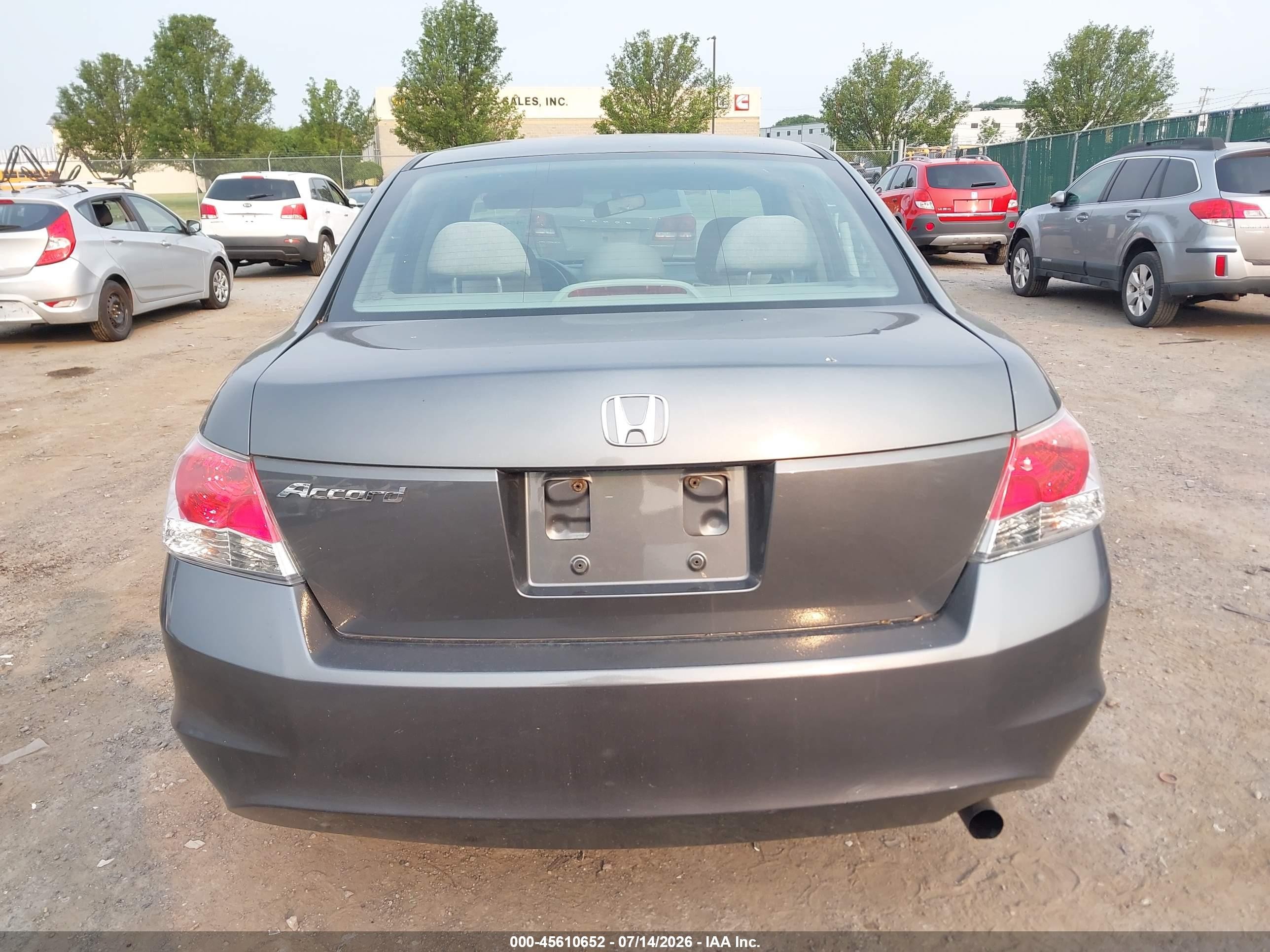 2010 Honda Accord 2.4 Lx Серый vin: 1HGCP2F3XAA171213
