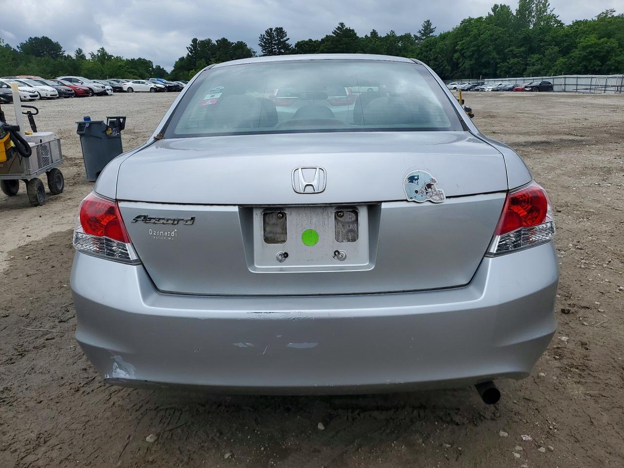 2010 Honda Accord Lx Silver vin: 1HGCP2F3XAA195074