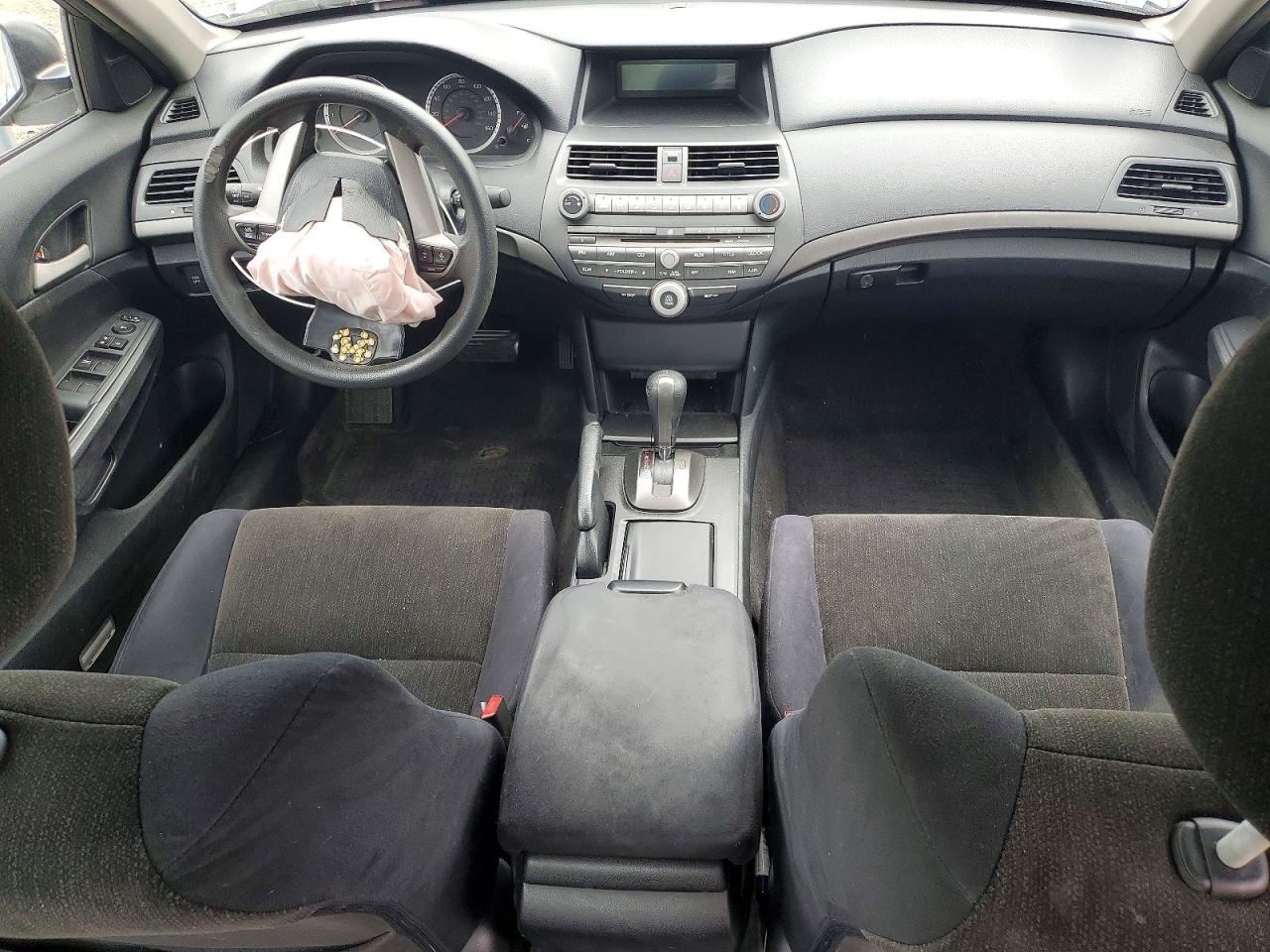 2010 Honda Accord Lx Silver vin: 1HGCP2F3XAA195074