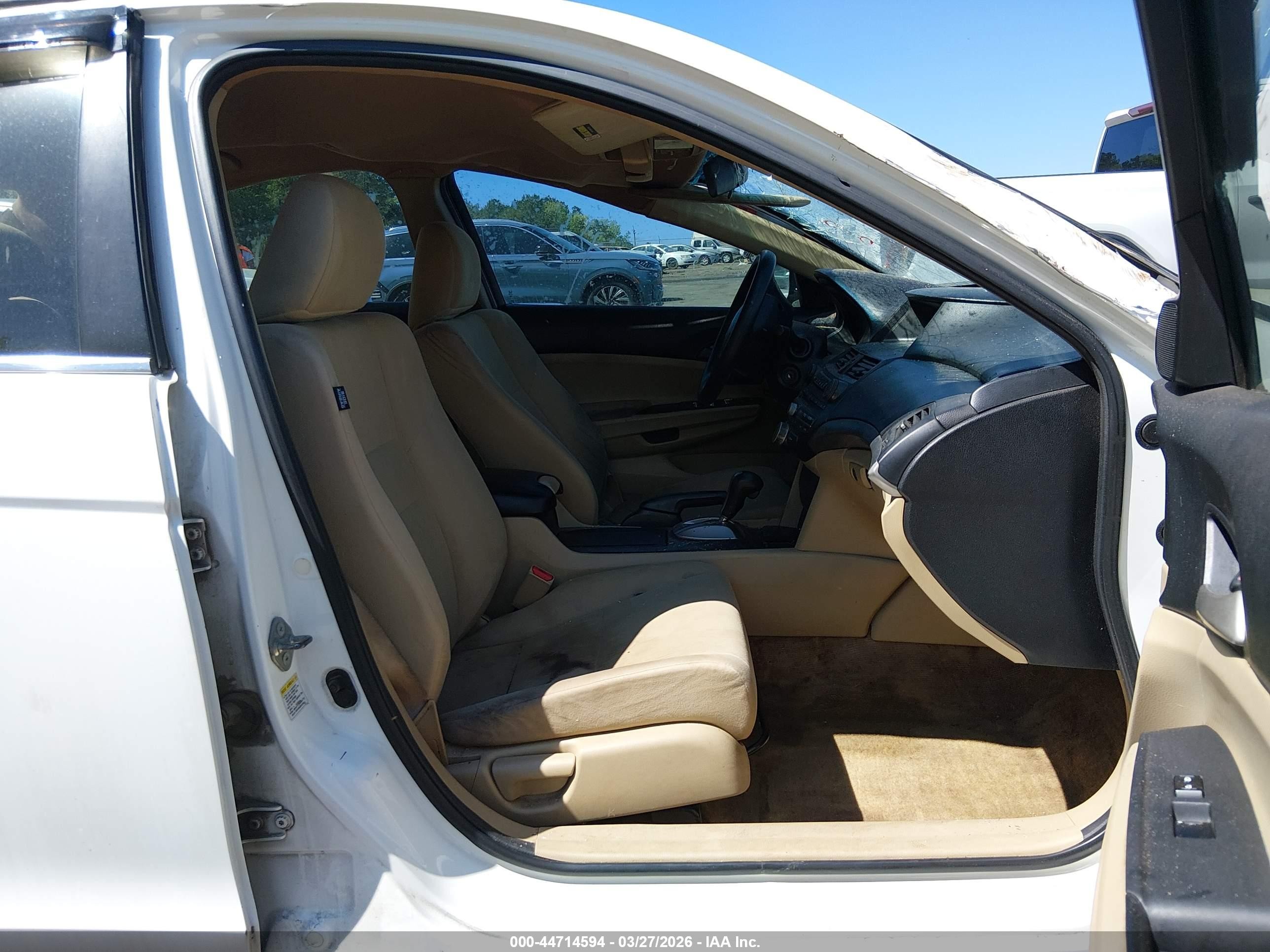 2011 Honda Accord 2.4 Lx White vin: 1HGCP2F3XBA061165