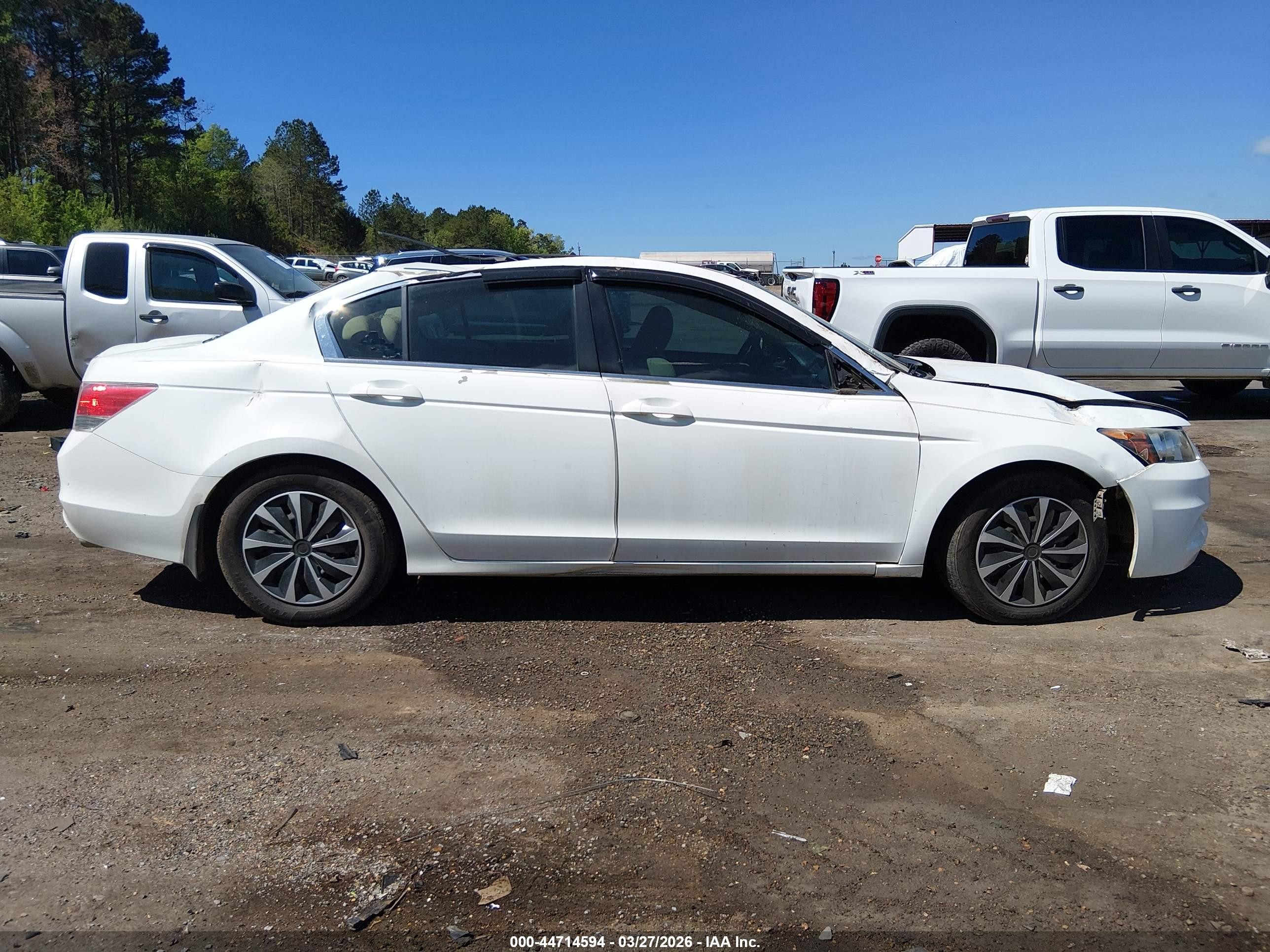 2011 Honda Accord 2.4 Lx White vin: 1HGCP2F3XBA061165