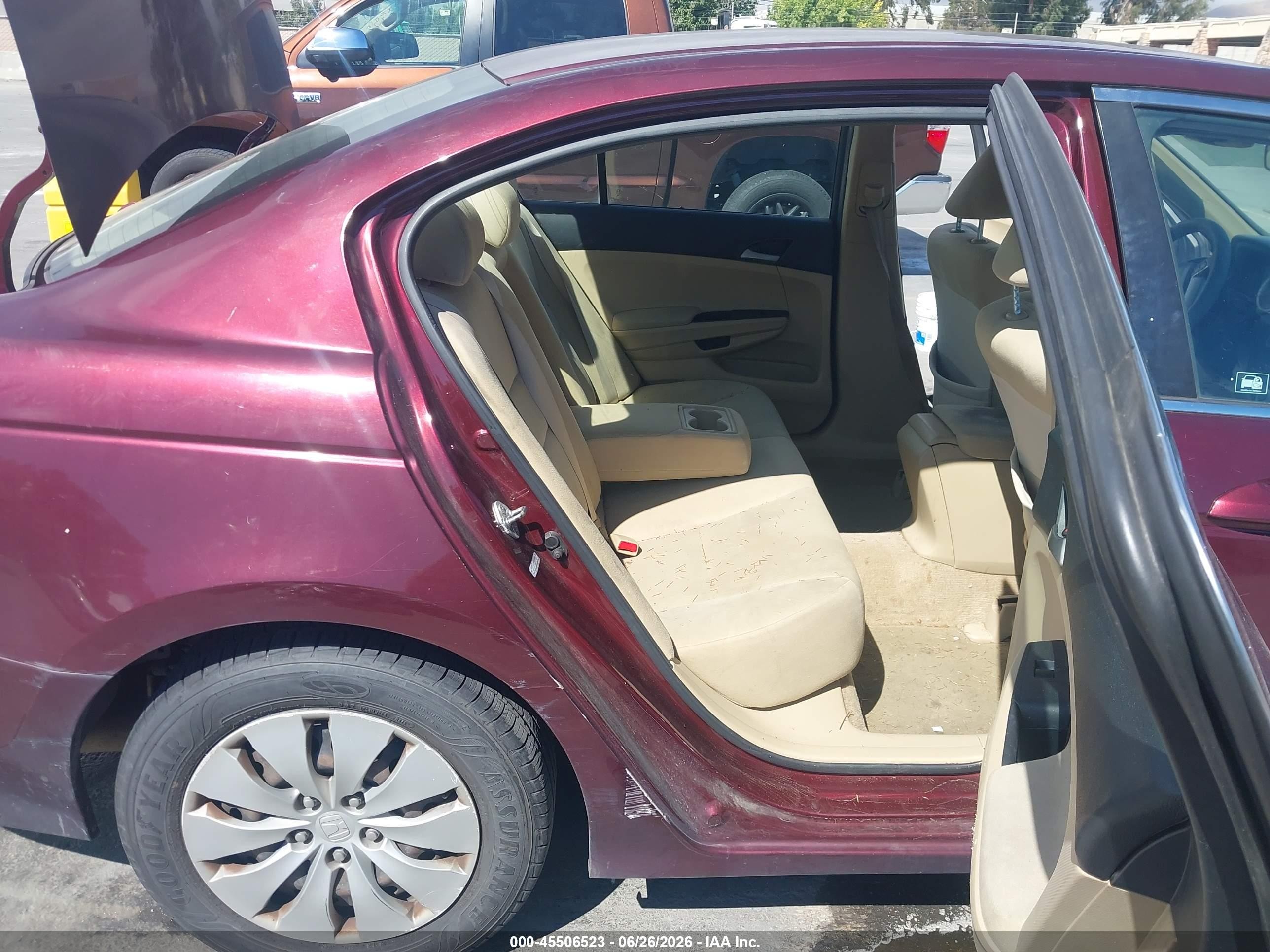 2011 Honda Accord 2.4 Lx Maroon vin: 1HGCP2F3XBA076054