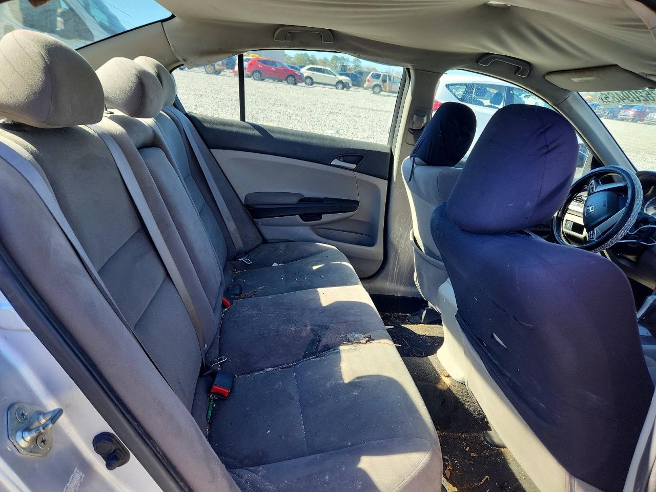 2011 Honda Accord Lx Silver vin: 1HGCP2F3XBA112972