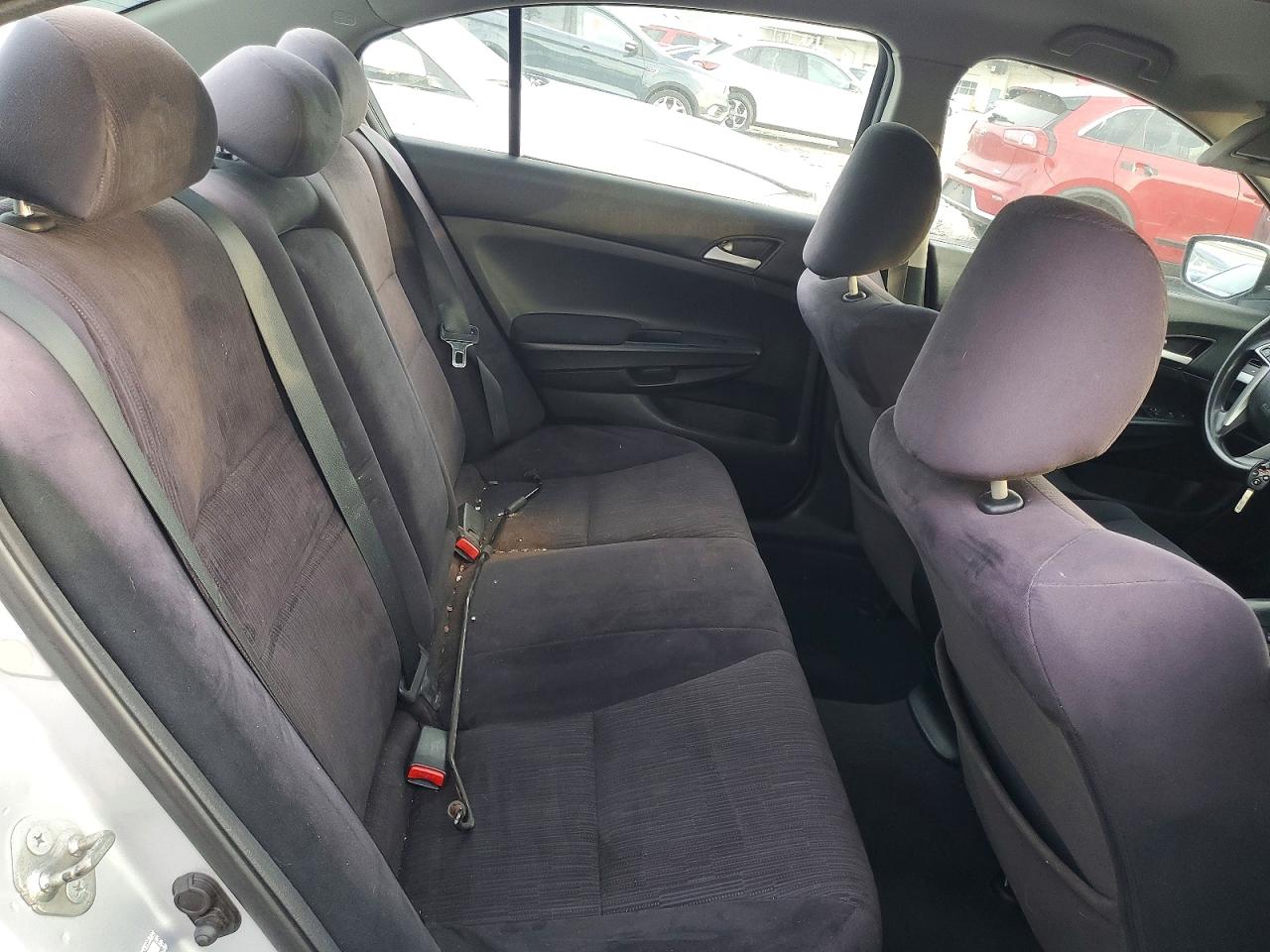 2012 Honda Accord Lx Silver vin: 1HGCP2F3XCA030371