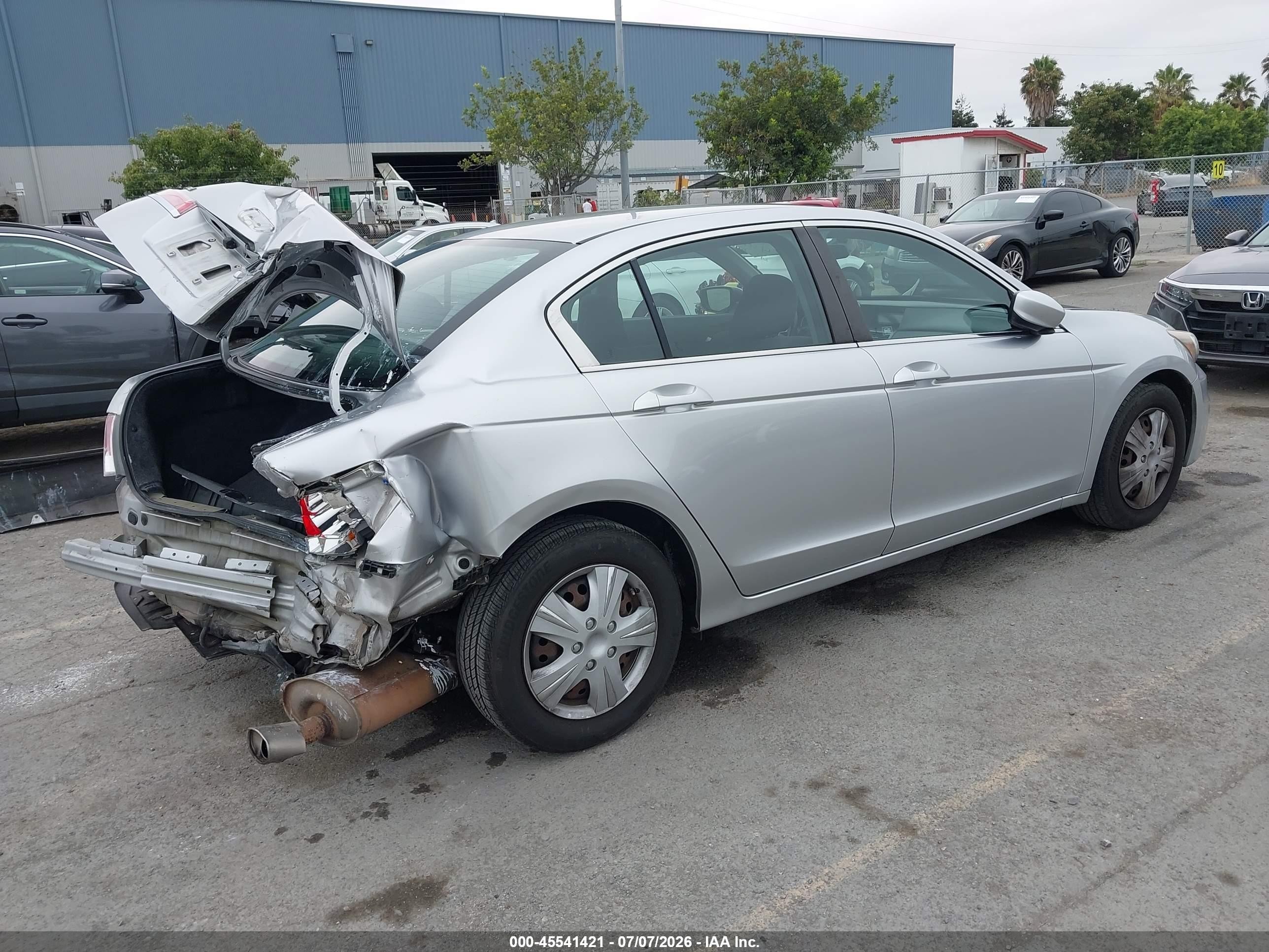 2012 Honda Accord 2.4 Lx Silver vin: 1HGCP2F3XCA044674