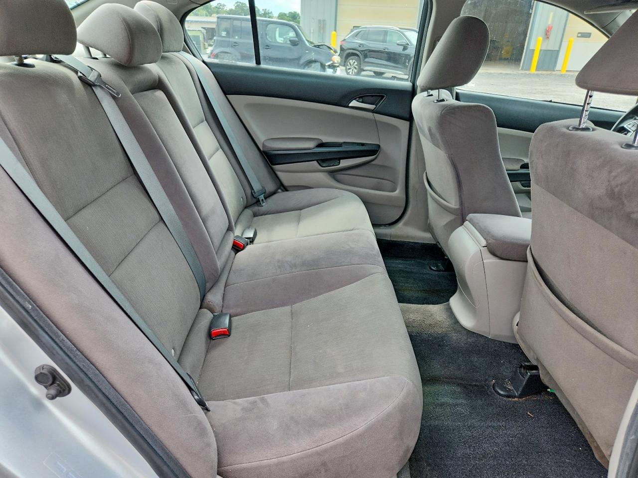 2012 Honda Accord Lx Silver vin: 1HGCP2F3XCA076895