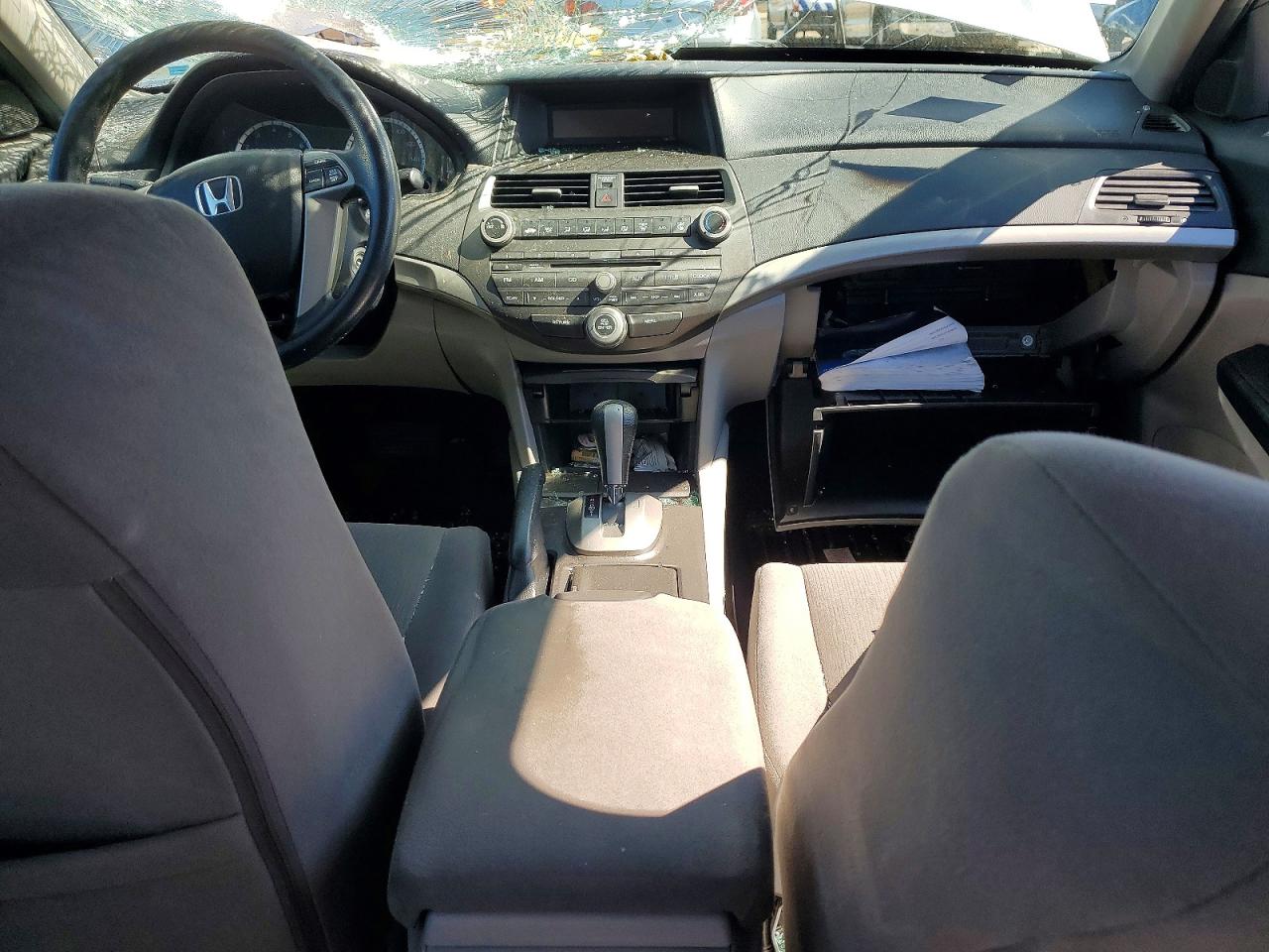 2012 Honda Accord Lx Silver vin: 1HGCP2F3XCA091882