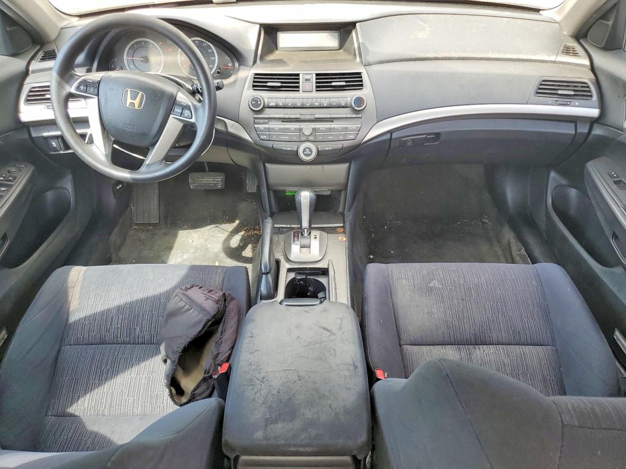 2012 Honda Accord Lx Silver vin: 1HGCP2F3XCA106817