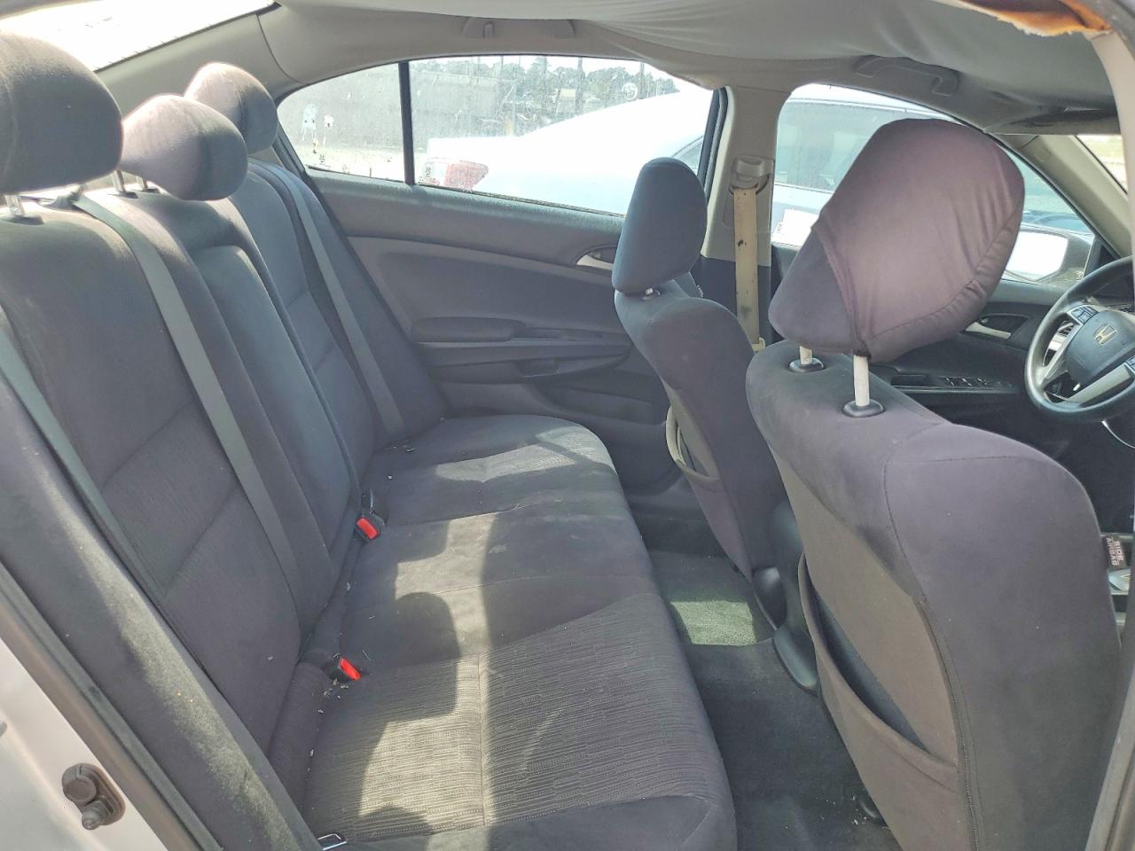 2012 Honda Accord Lx Silver vin: 1HGCP2F3XCA106817