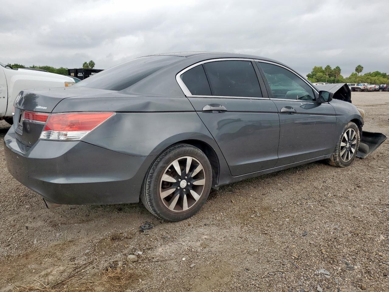 2012 Honda Uk Gray vin: 1HGCP2F3XCA166290