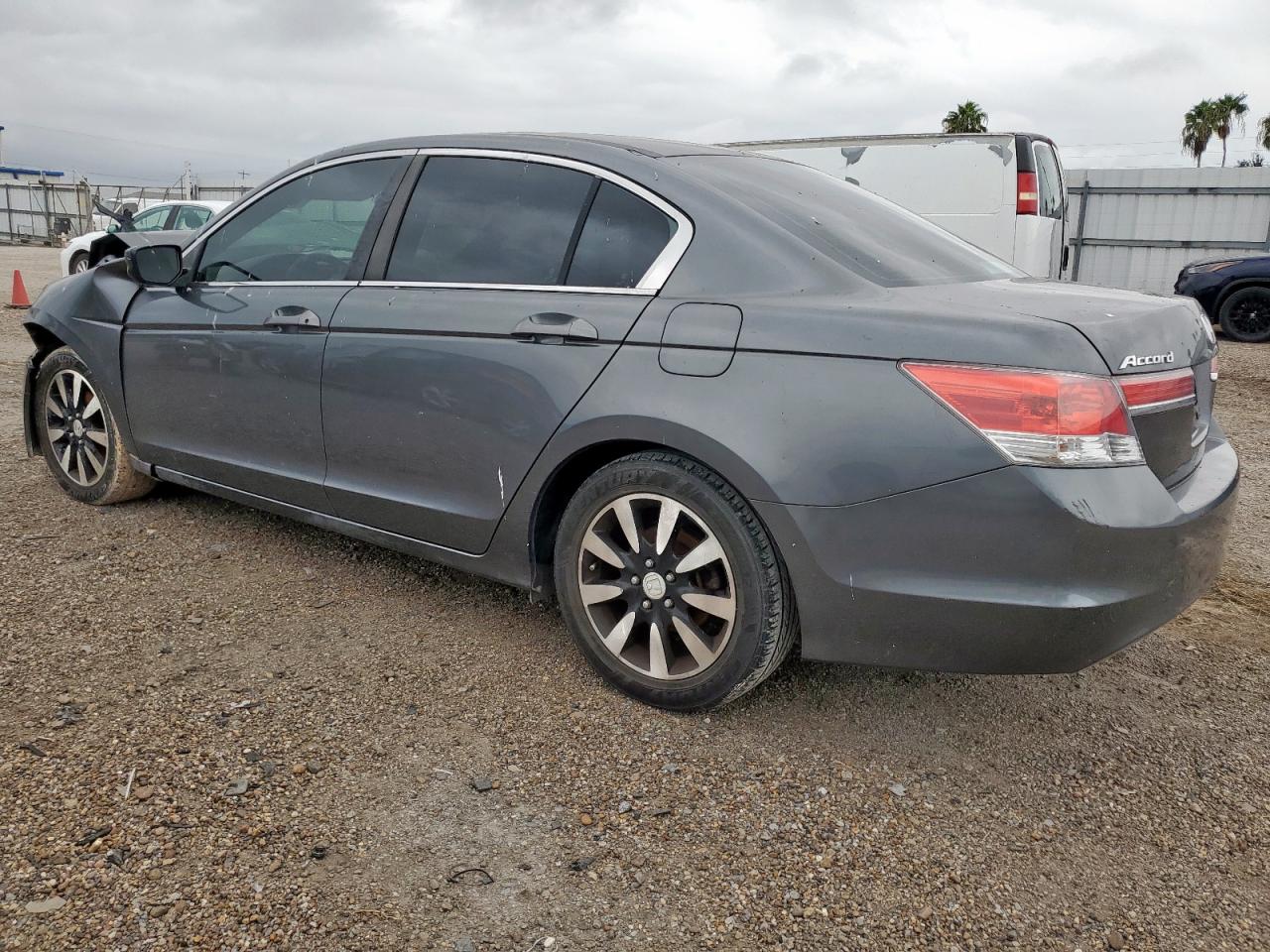 2012 Honda Uk Gray vin: 1HGCP2F3XCA166290