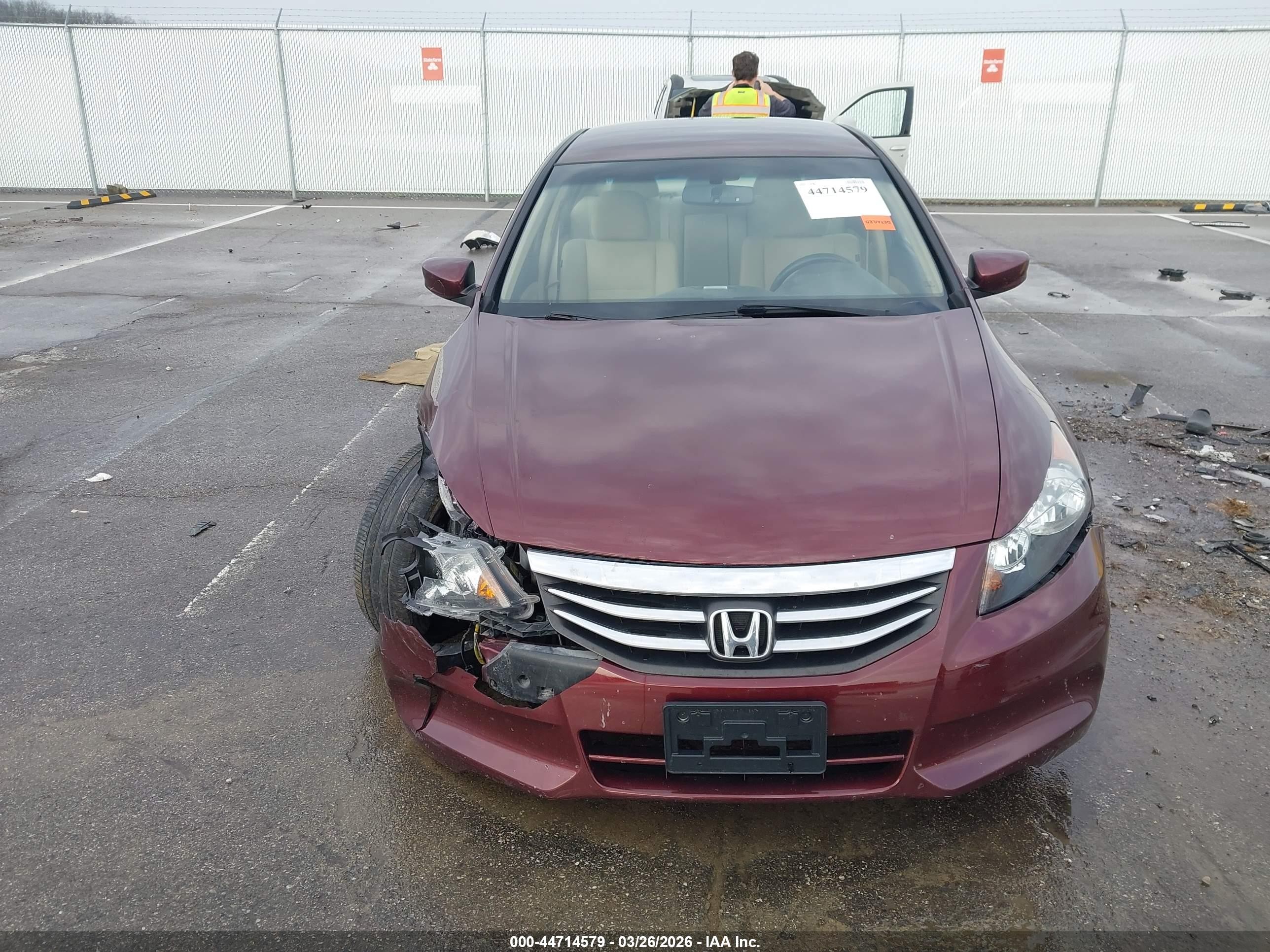 2012 Honda Accord 2.4 Lx Maroon vin: 1HGCP2F3XCA195885