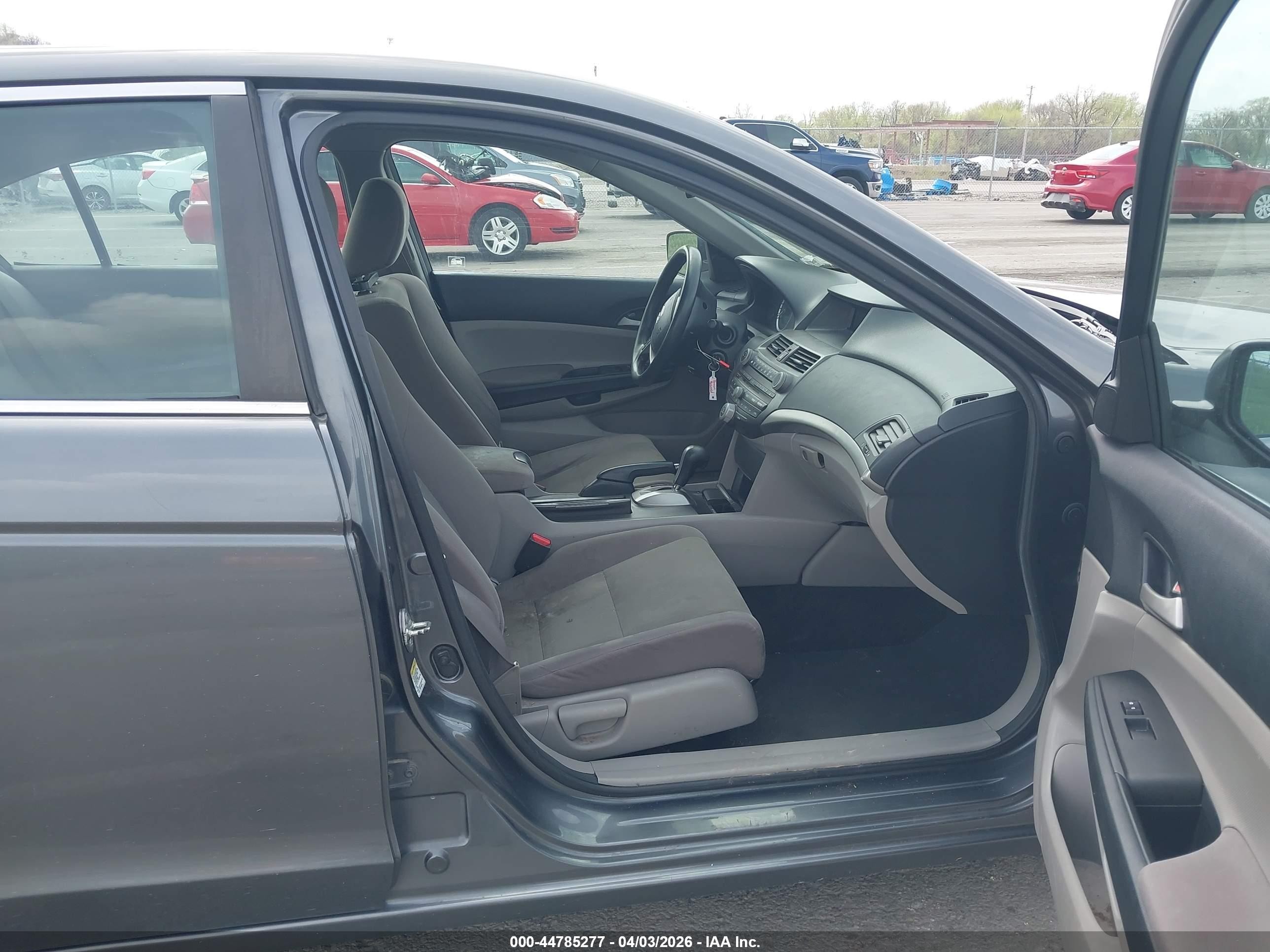 2012 Honda Accord 2.4 Lx Gray vin: 1HGCP2F3XCA205153