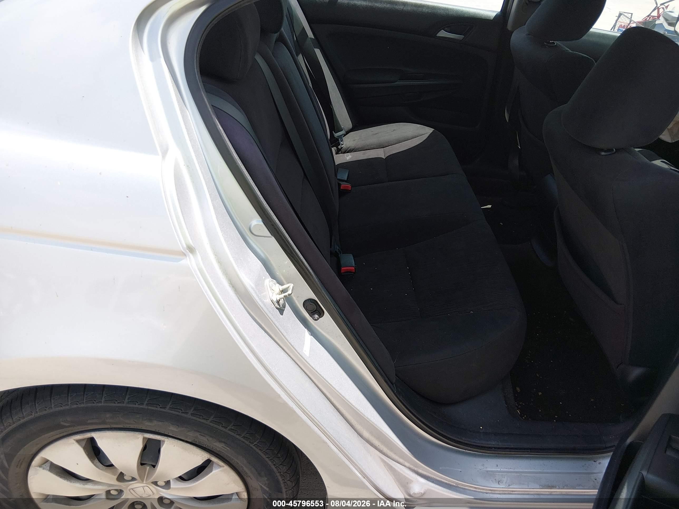 2012 Honda Accord Sdn Lx Silver vin: 1HGCP2F3XCA209221