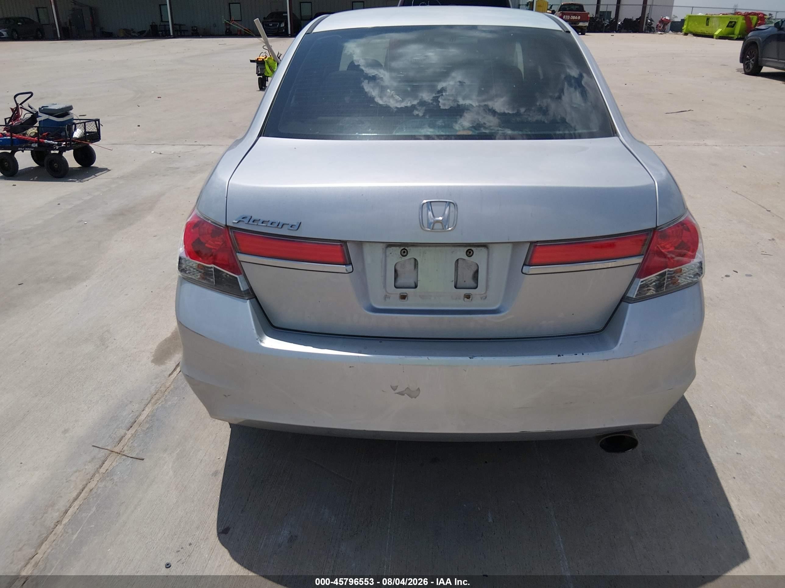 2012 Honda Accord Sdn Lx Silver vin: 1HGCP2F3XCA209221