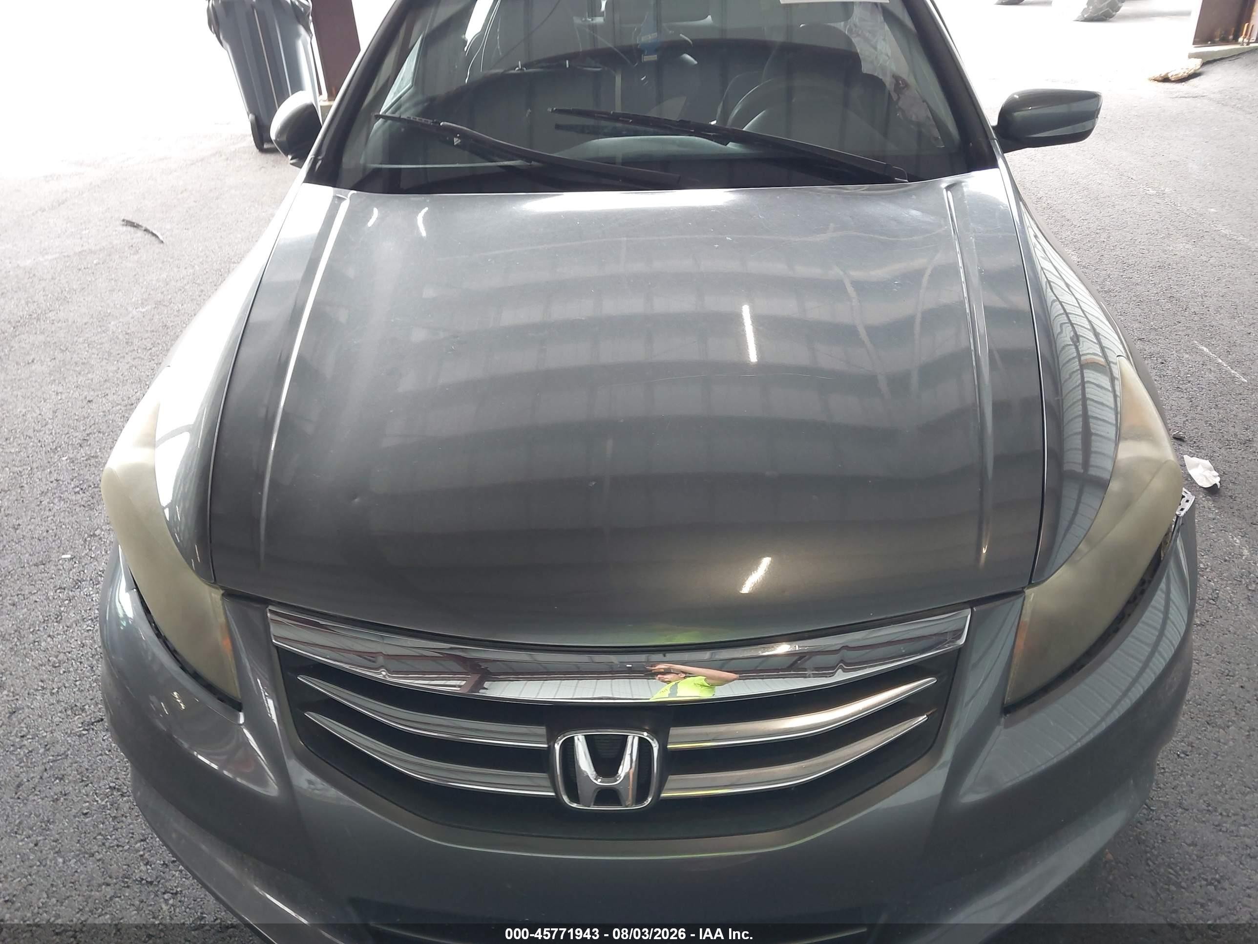2012 Honda Accord Sdn Lx Gray vin: 1HGCP2F3XCA231235
