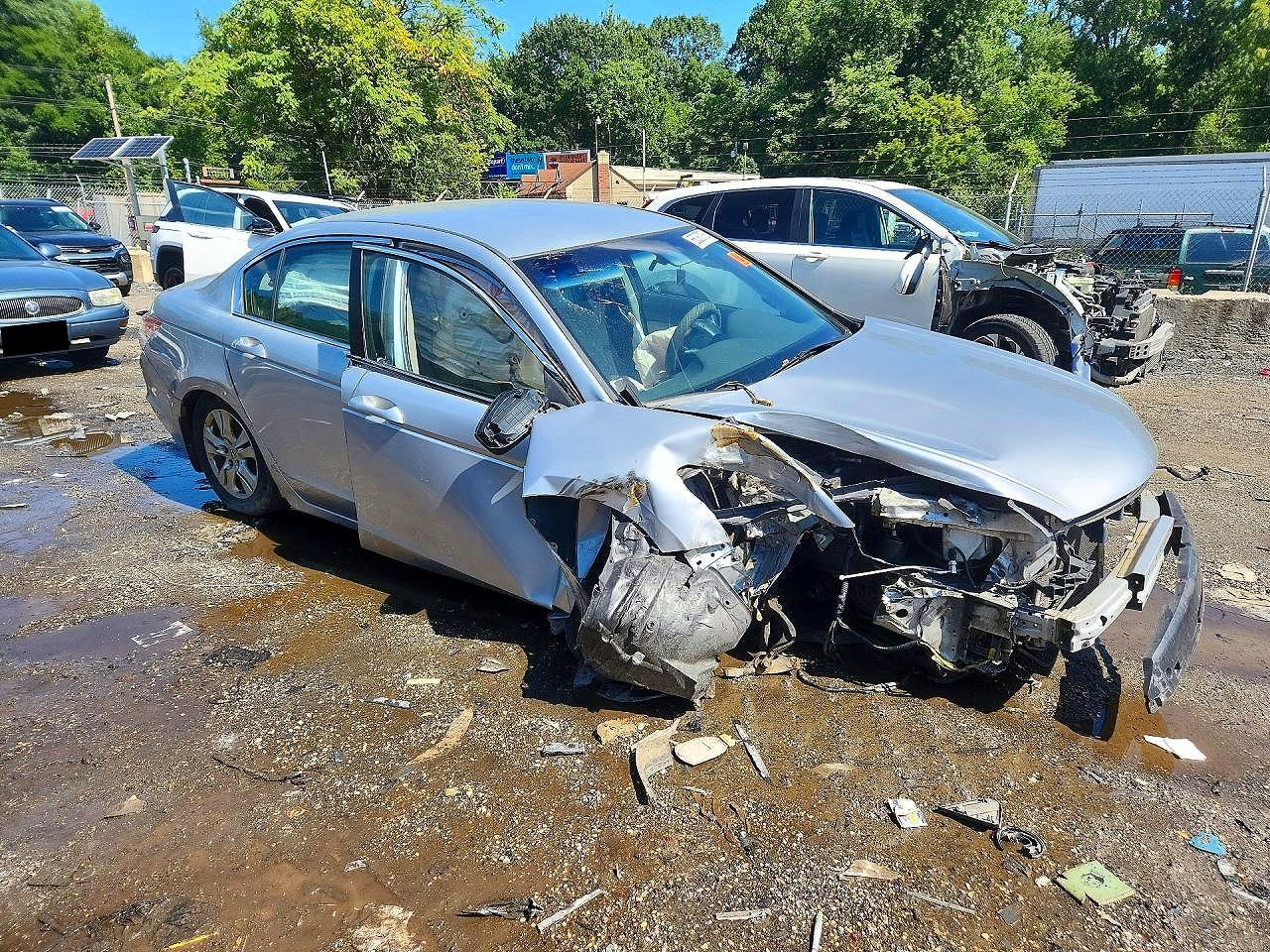 2010 Honda Accord Lxp Silver vin: 1HGCP2F40AA052160