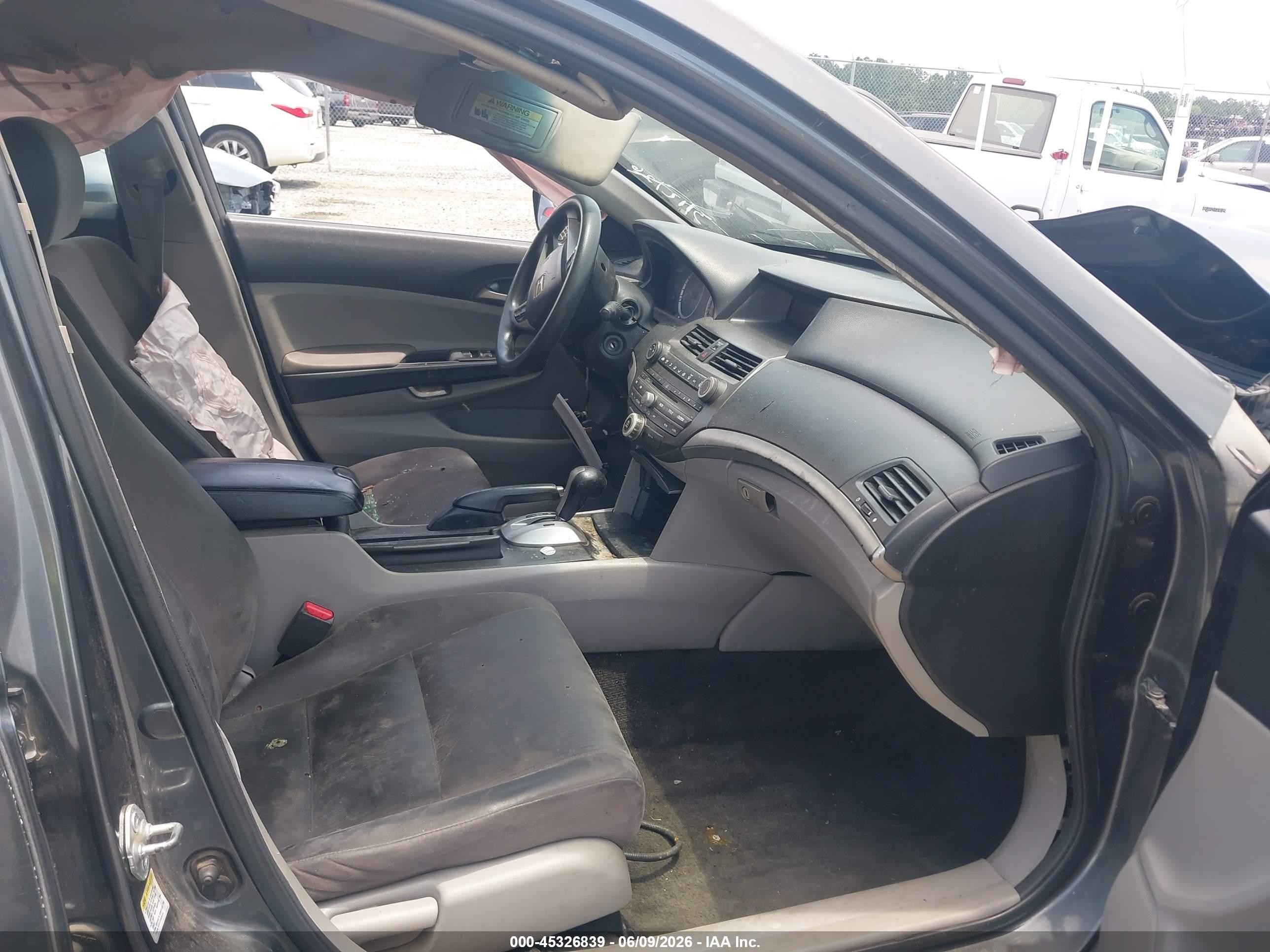 2011 Honda Accord 2.4 Lx-p Gray vin: 1HGCP2F40BA016020