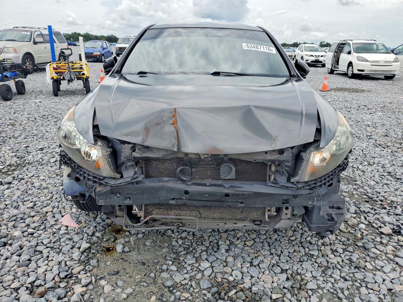 2011 Honda Accord Lxp Серебряный vin: 1HGCP2F40BA024134