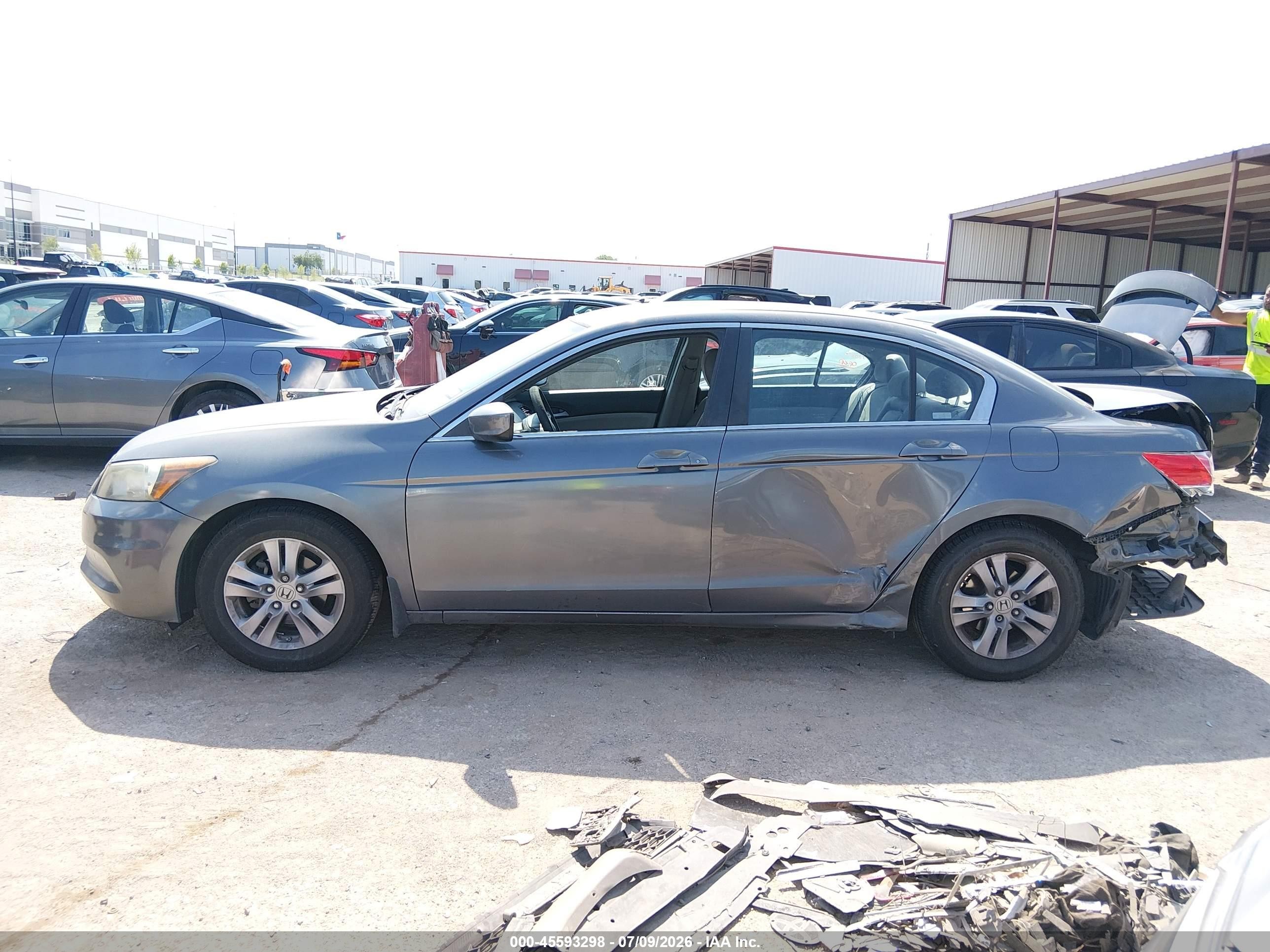 2012 Honda Accord 2.4 Lx-p Gray vin: 1HGCP2F40CA227848