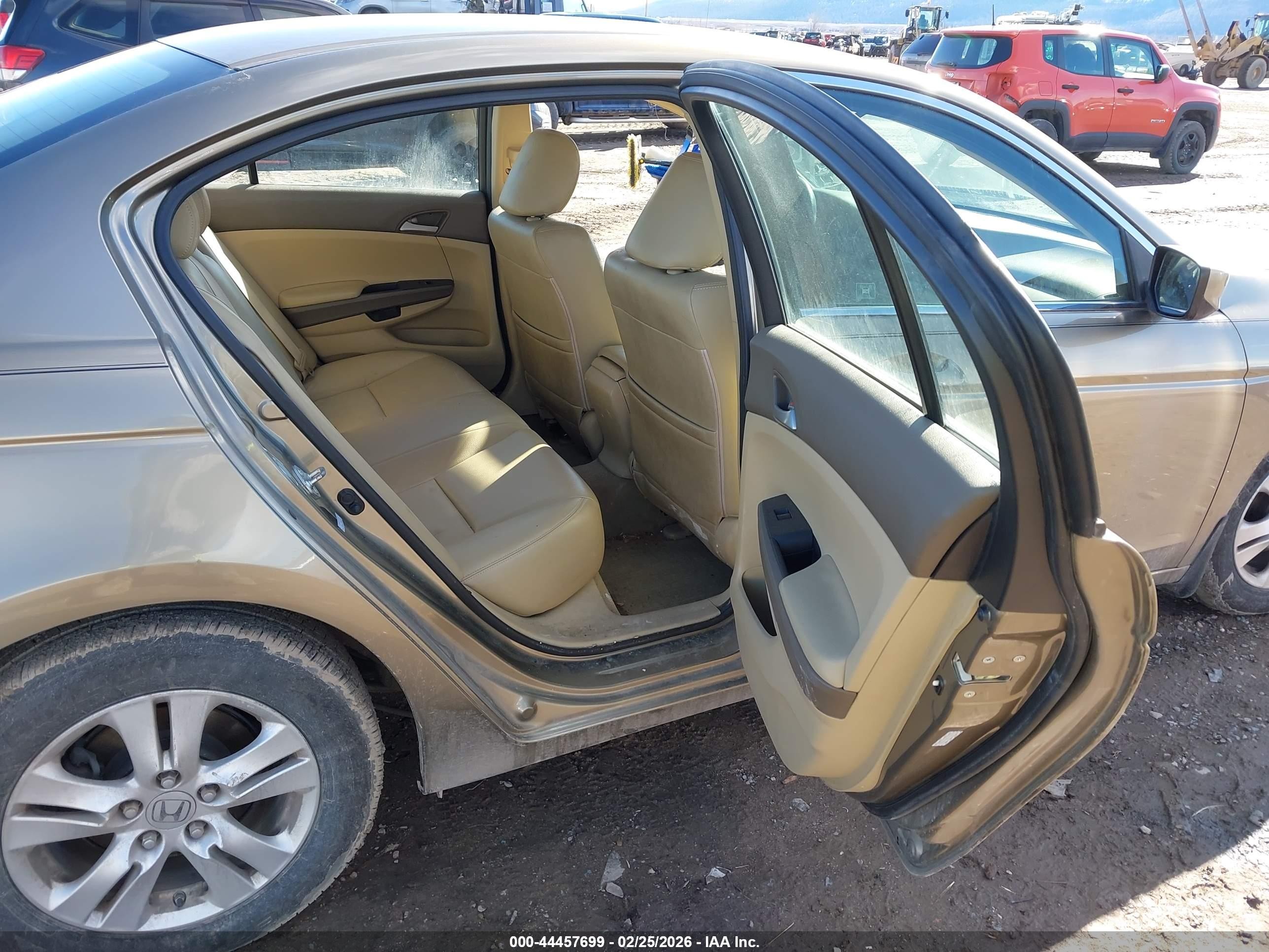 2010 Honda Accord 2.4 Lx-p Gold vin: 1HGCP2F41AA145186