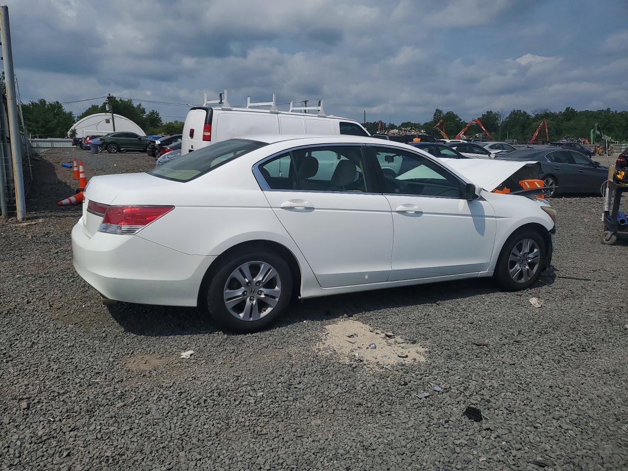 2011 Honda Accord Lxp White vin: 1HGCP2F41BA039970