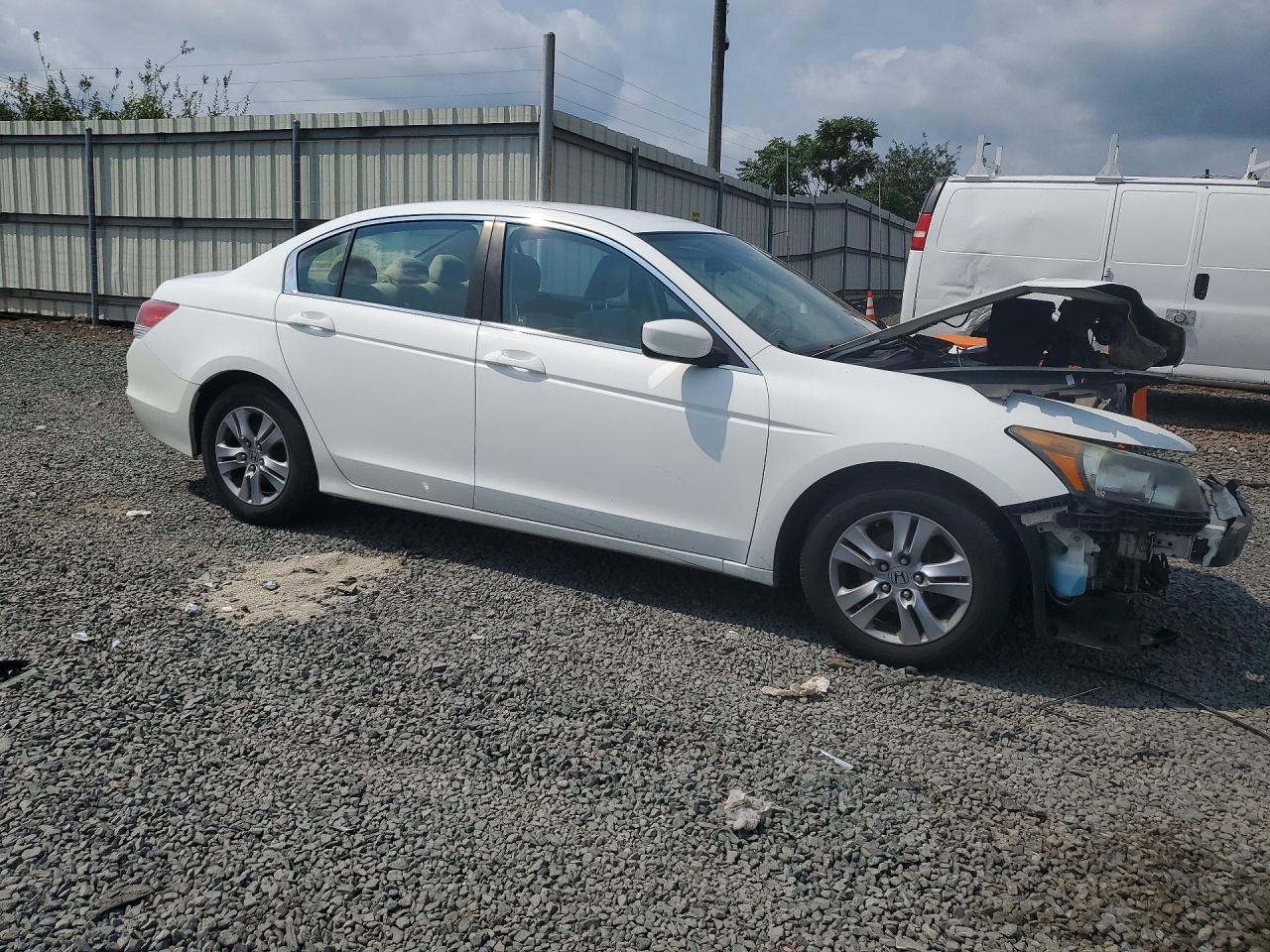 2011 Honda Accord Lxp White vin: 1HGCP2F41BA039970