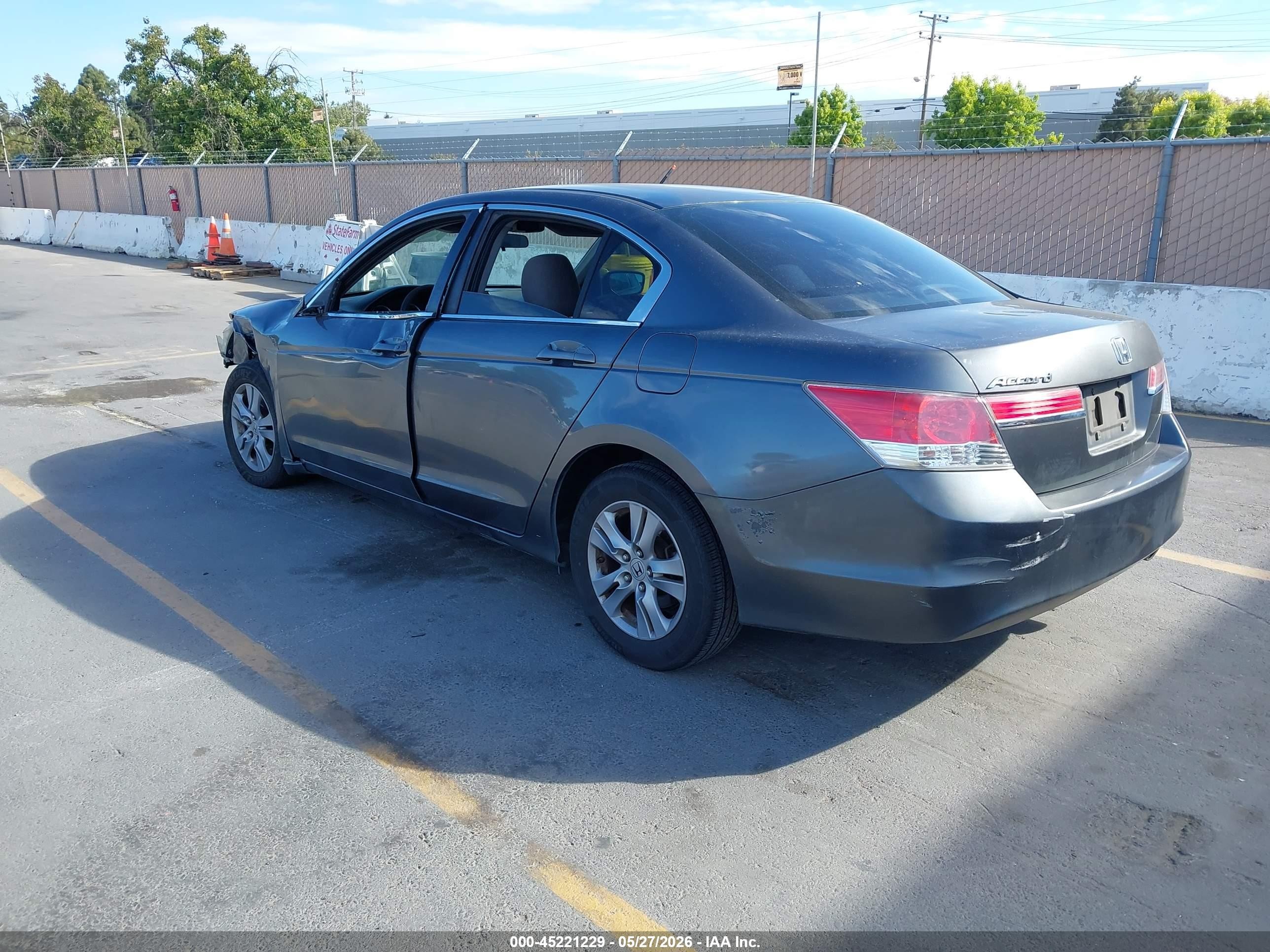 2011 Honda Accord 2.4 Lx-p Green vin: 1HGCP2F41BA043775