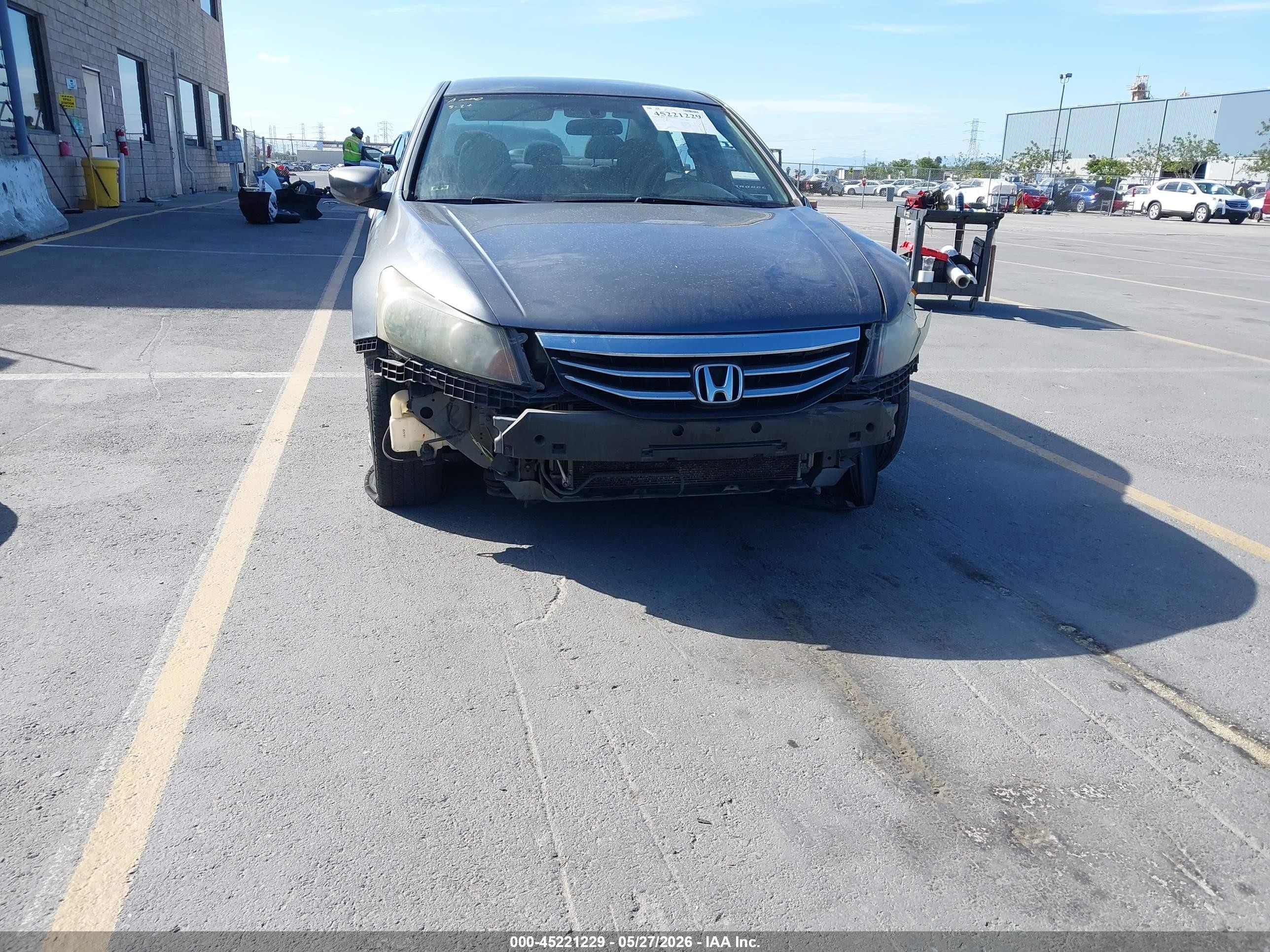 2011 Honda Accord 2.4 Lx-p Green vin: 1HGCP2F41BA043775