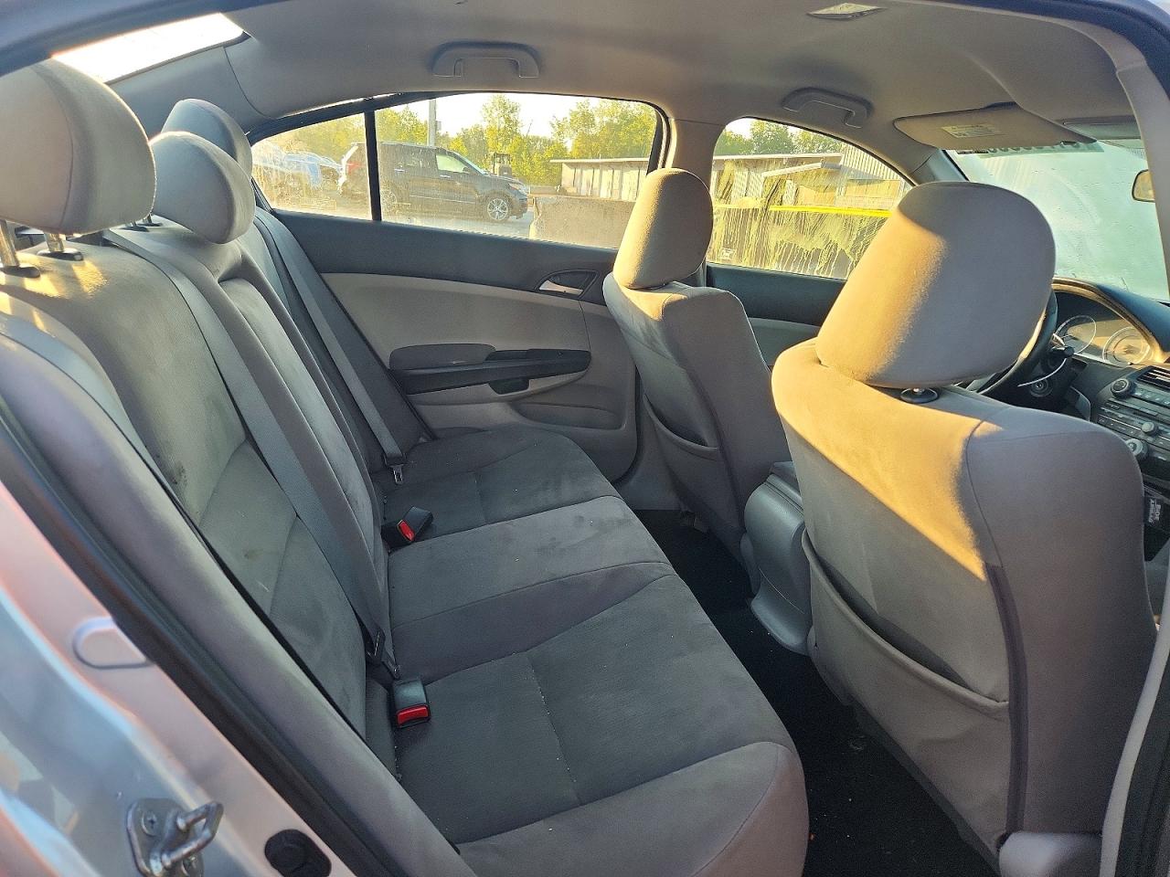2012 Honda Accord Lxp Silver vin: 1HGCP2F41CA111672