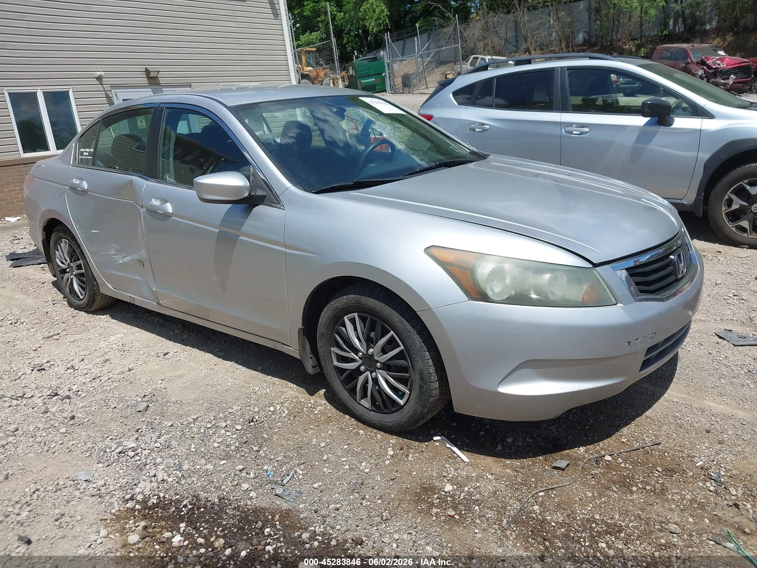 2010 Honda Accord 2.4 Lx-p Silver vin: 1HGCP2F42AA077898