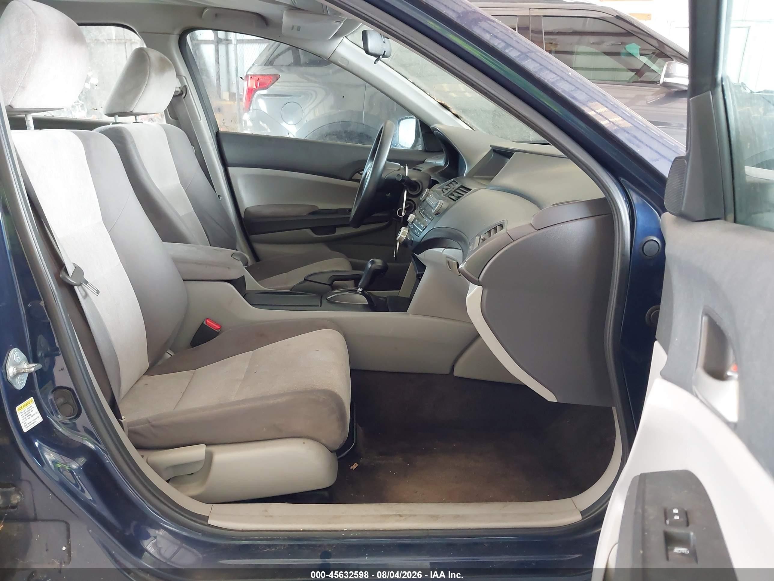 2010 Honda Accord 2.4 Lx-p Синий vin: 1HGCP2F42AA151062