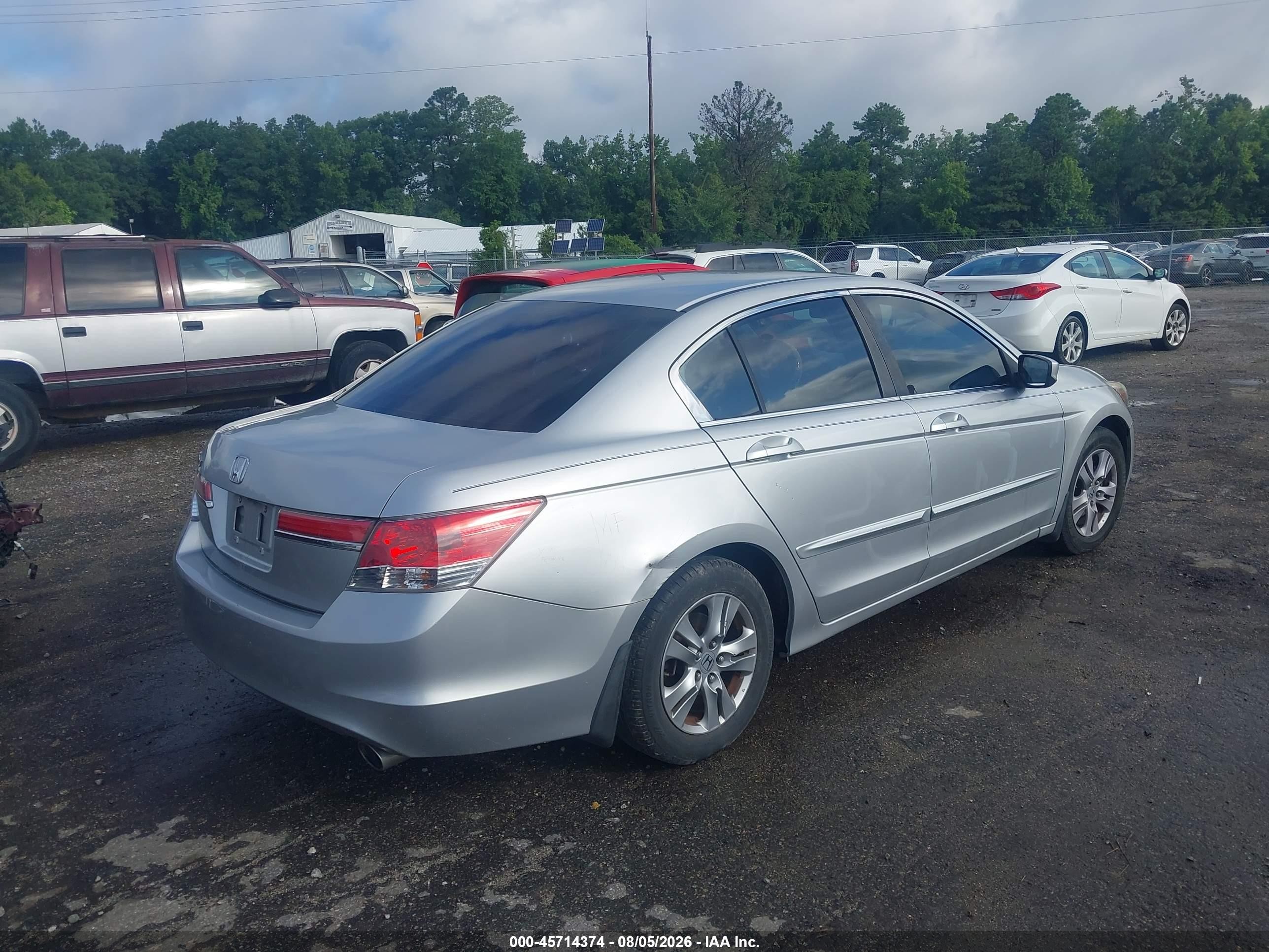 2011 Honda Accord 2.4 Lx-p Silver vin: 1HGCP2F42BA099594