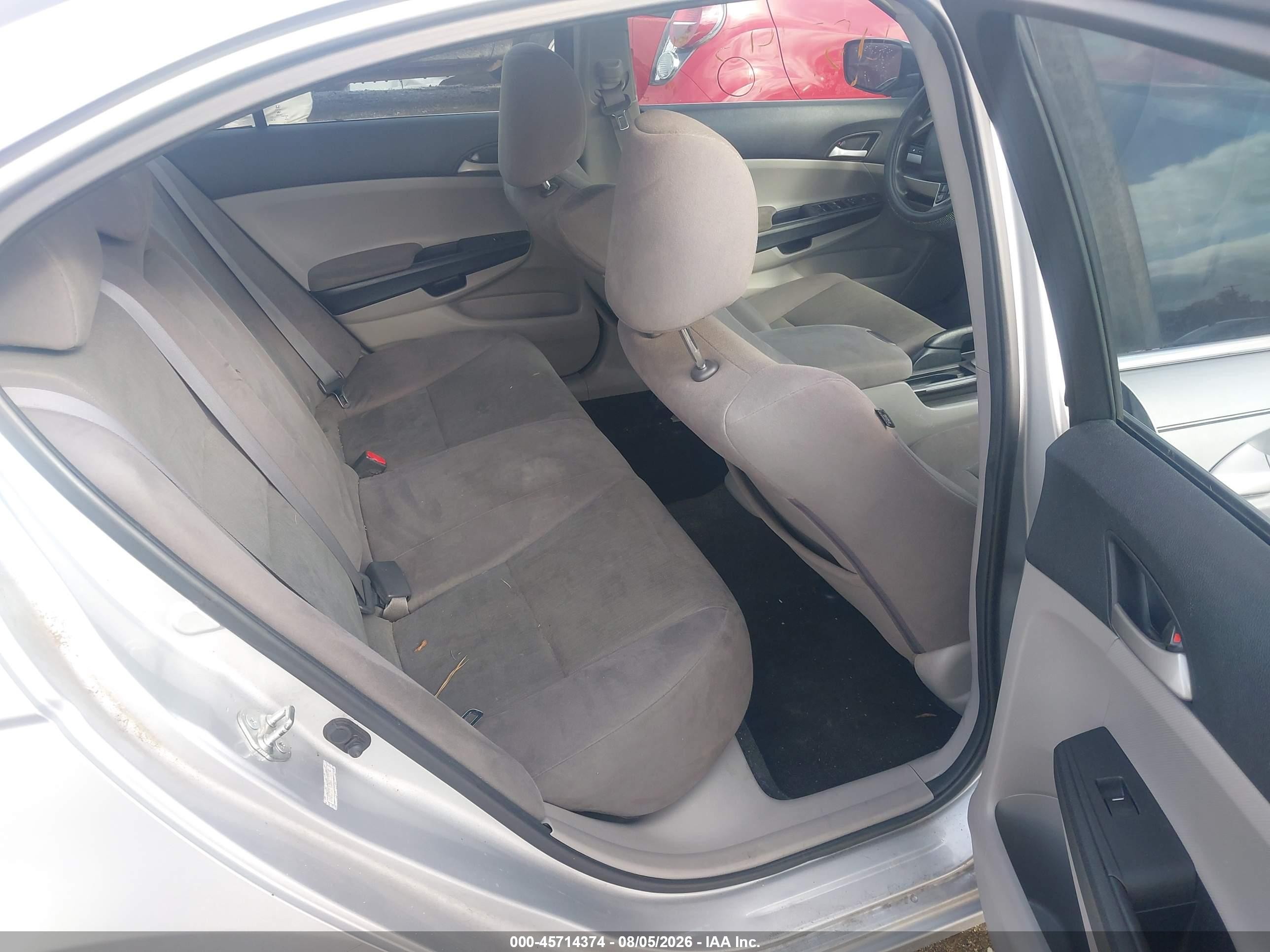 2011 Honda Accord 2.4 Lx-p Silver vin: 1HGCP2F42BA099594