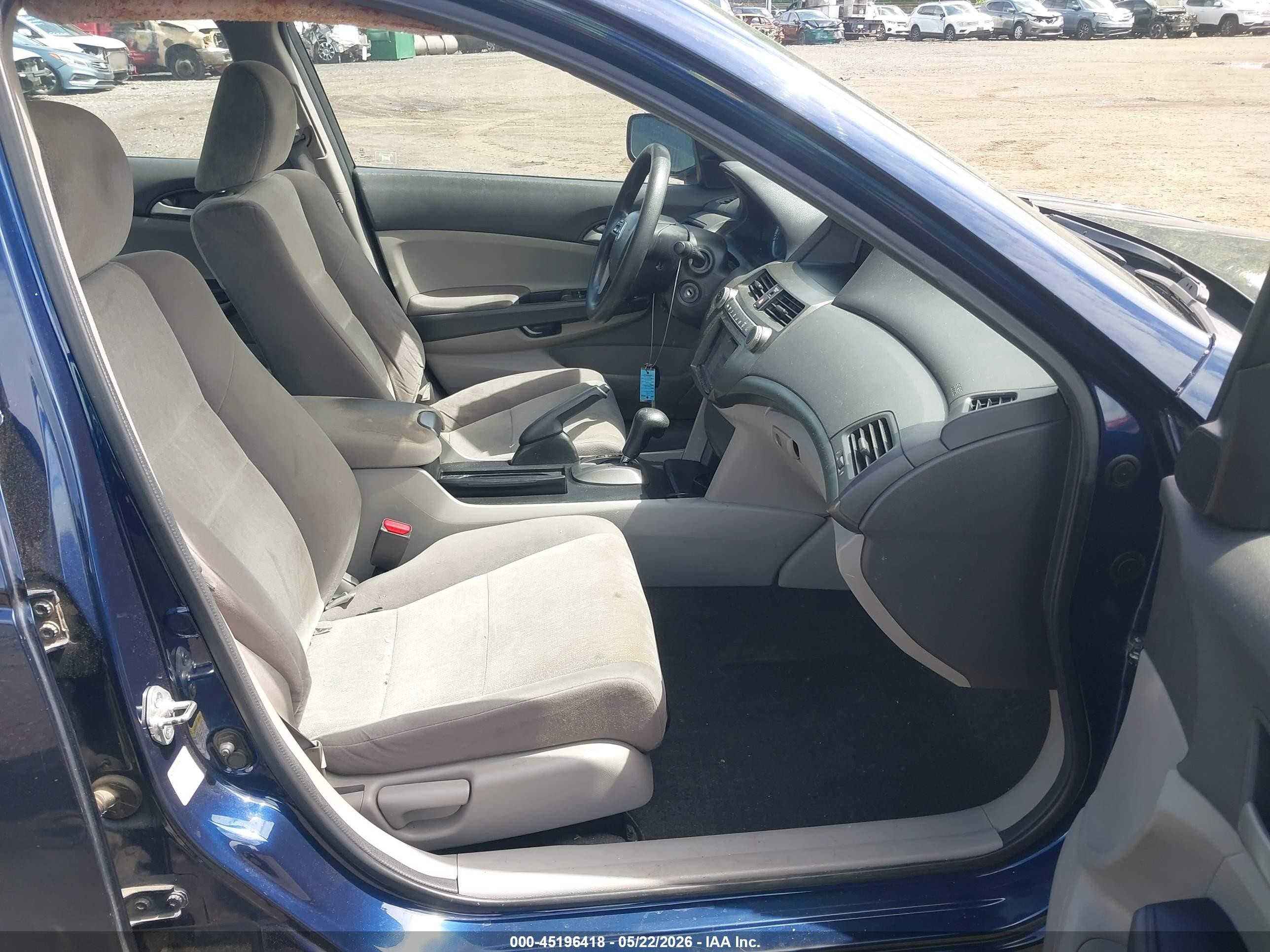 2010 Honda Accord 2.4 Lx-p Blue vin: 1HGCP2F43AA005673