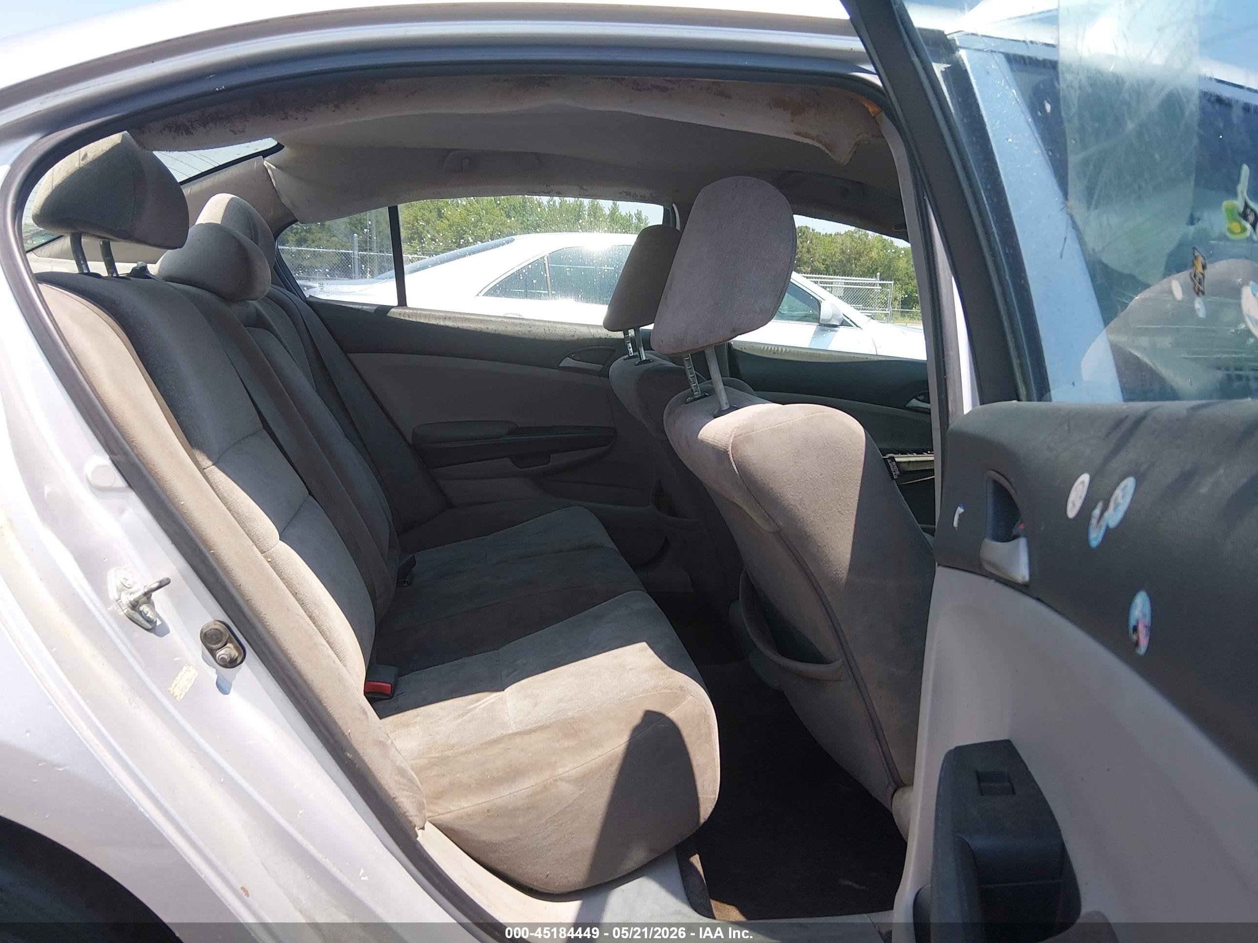2010 Honda Accord 2.4 Lx-p Silver vin: 1HGCP2F43AA040438