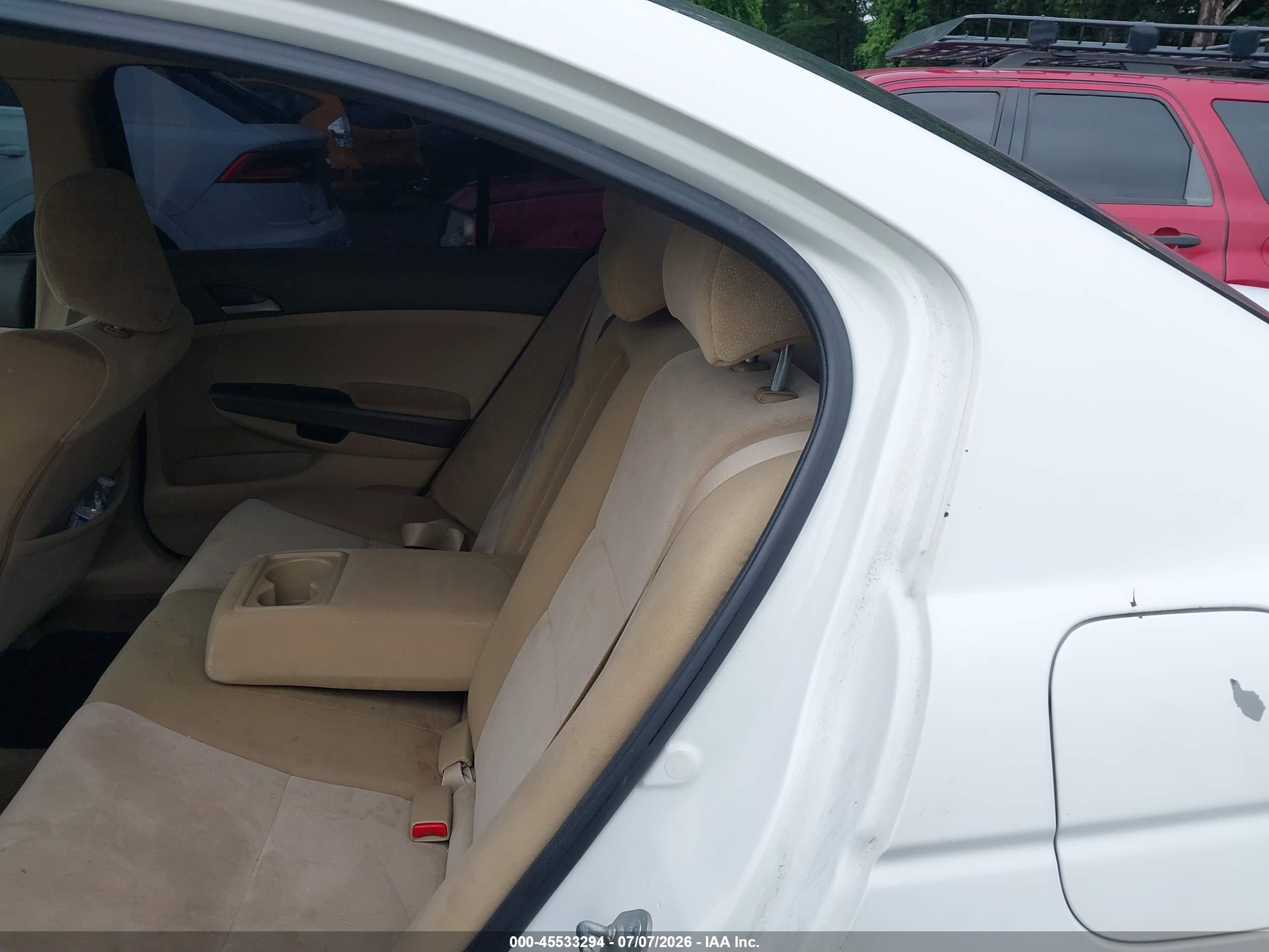2010 Honda Accord 2.4 Lx-p White vin: 1HGCP2F43AA137493