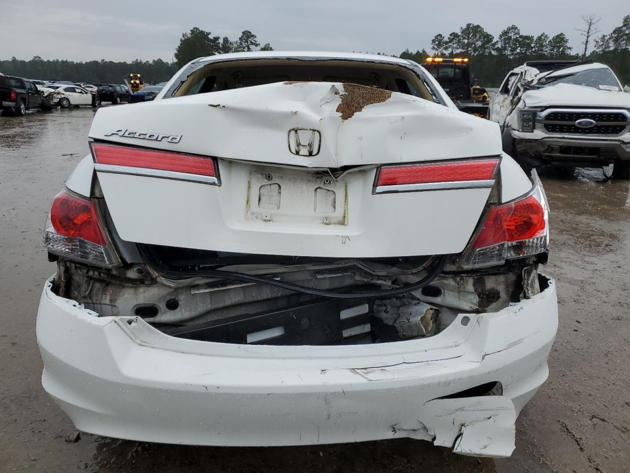 2012 Honda Accord White vin: 1HGCP2F43CA208548
